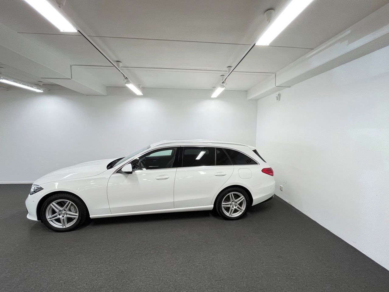 Mercedes-Benz Třídy C, 300e Avant. Distro Kamera Taž - fotka 2