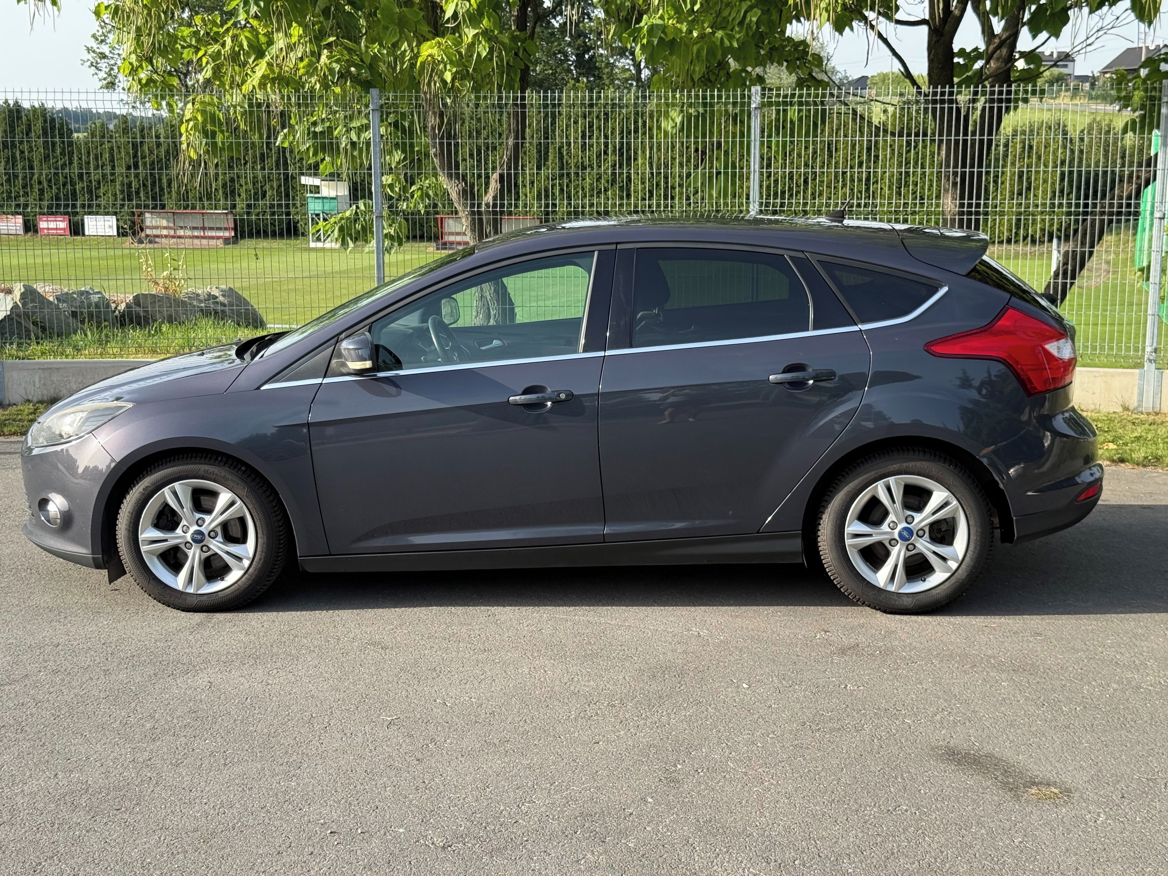 Ford Focus, 2.0 TDCi - fotka 3