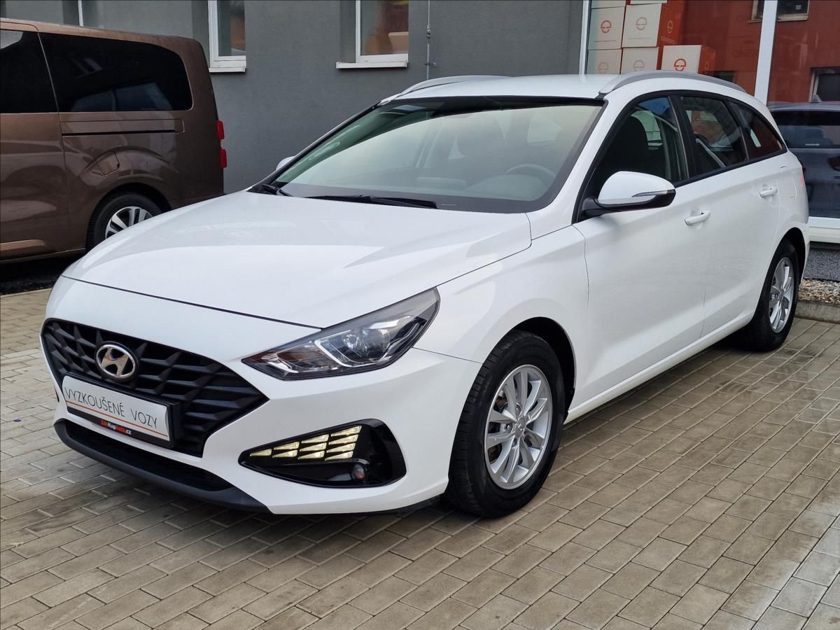 Hyundai i30, 1.6 CRDi Comfort,ČR,1.Majitel - fotka 5