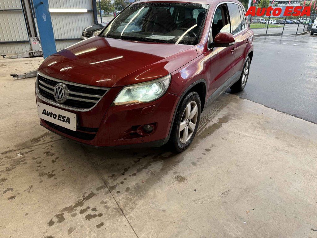 Volkswagen Tiguan, 2.0 TDi 4x4,ČR