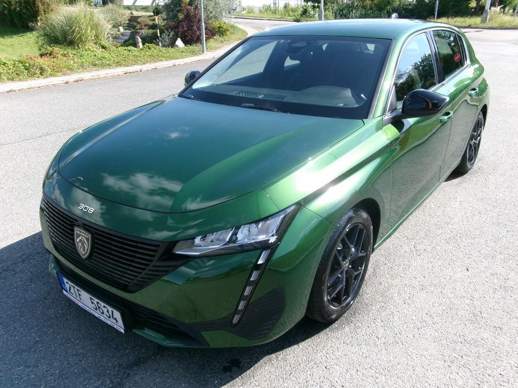 Peugeot 308, 1.2 PT KOUPENO ČR,1.MAJITEL