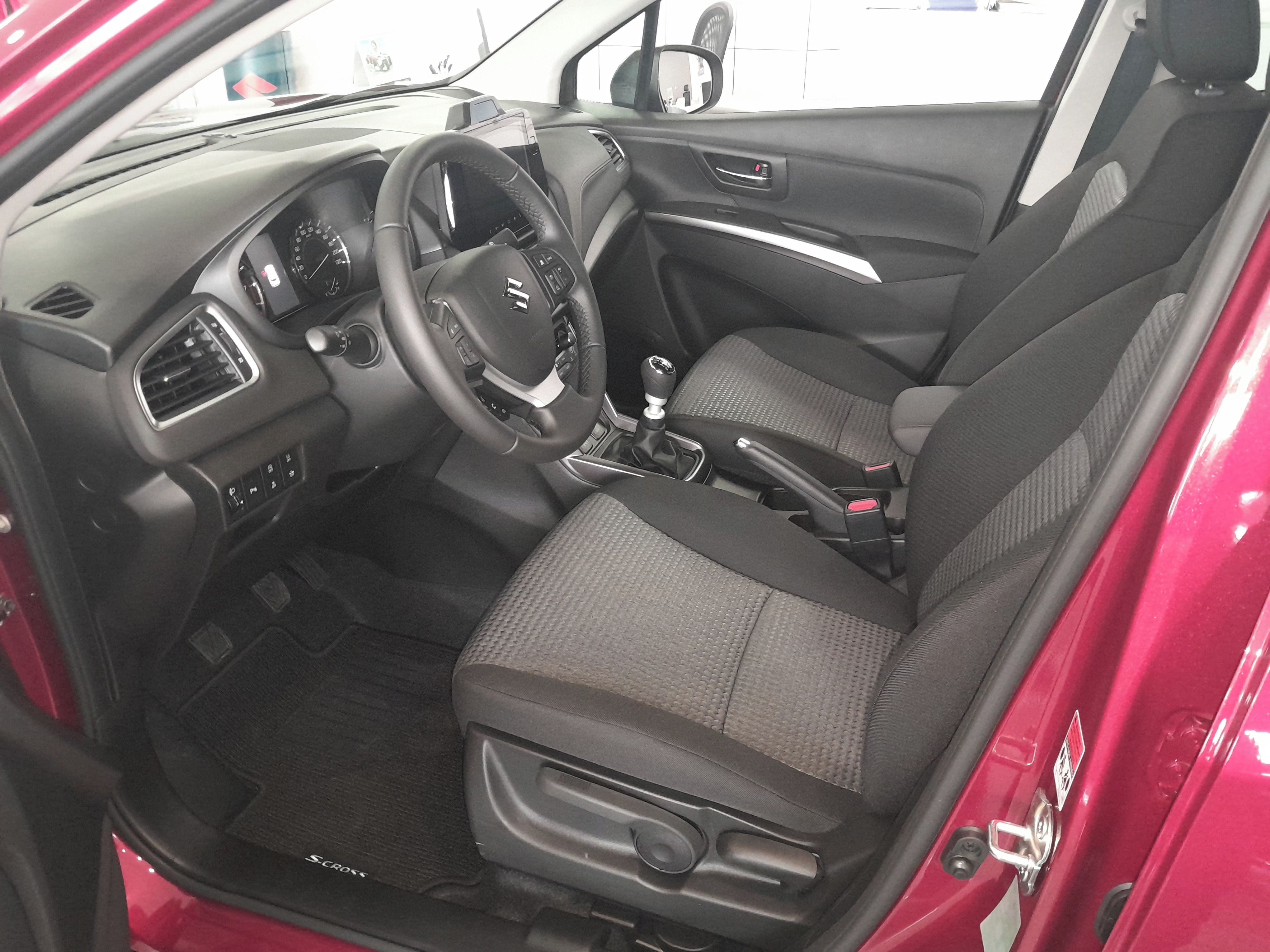 Suzuki S-Cross, 1,4 PREMIUM+ZK - fotka 6