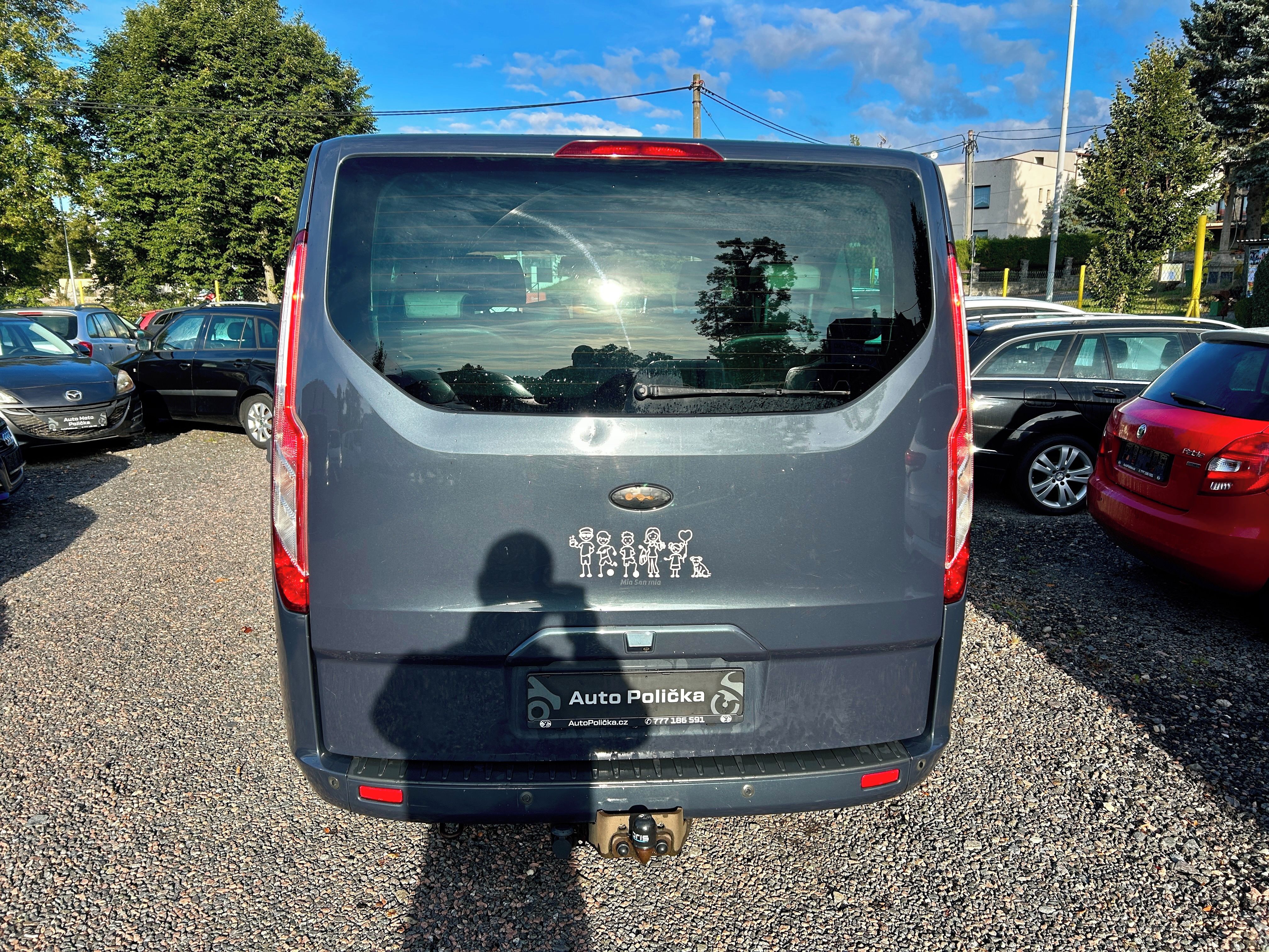 Ford Tourneo Custom, 2.2d 114 kW 9 míst,Výbava,Stav - fotka 5