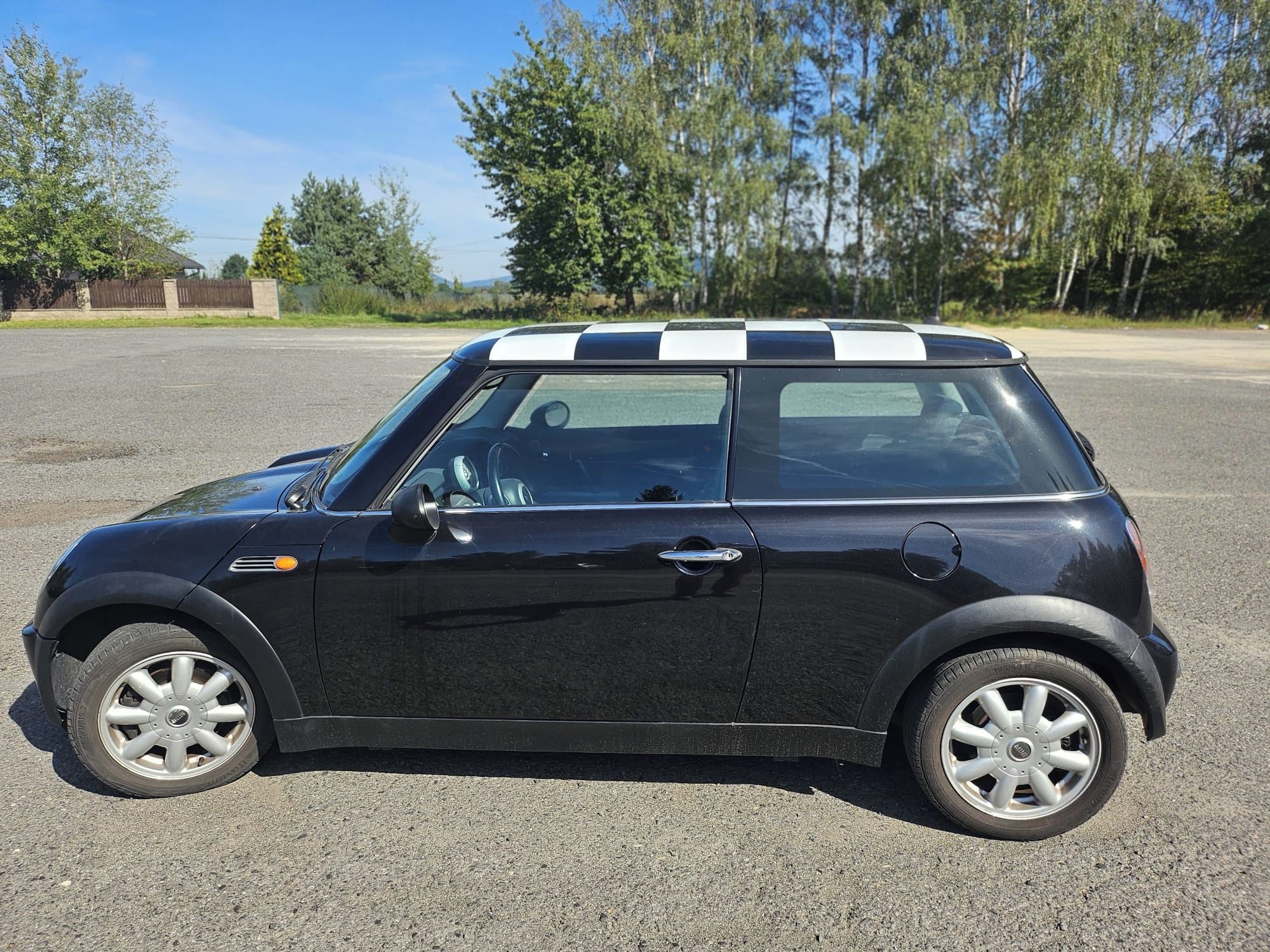 Mini One, Mini One 1,6i - fotka 6