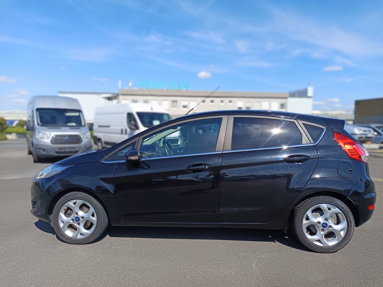 Ford Fiesta - fotka 4