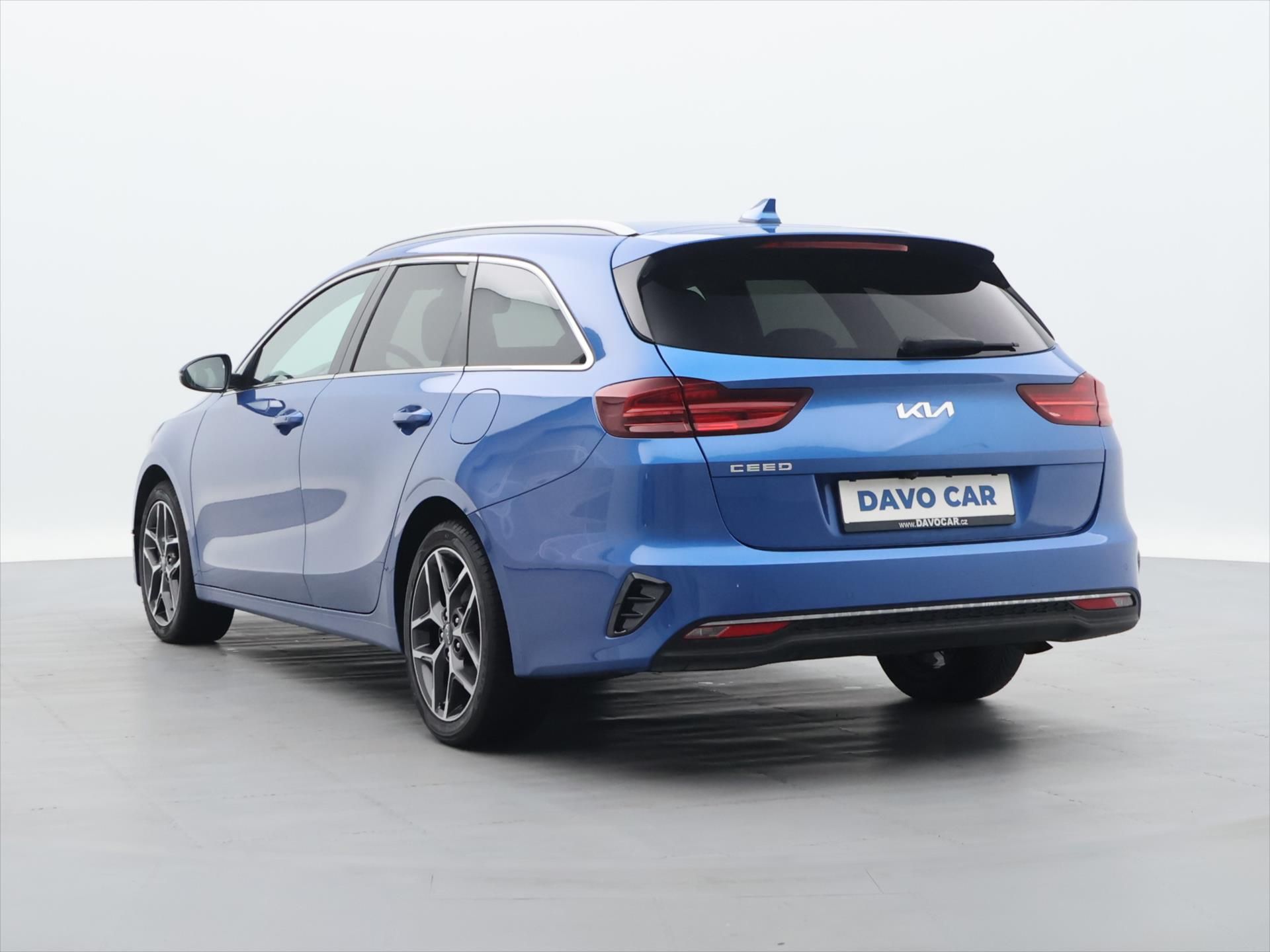 Kia Cee´d, 1,5 118 kW T-GDI CZ Zaruka LED - fotka 5