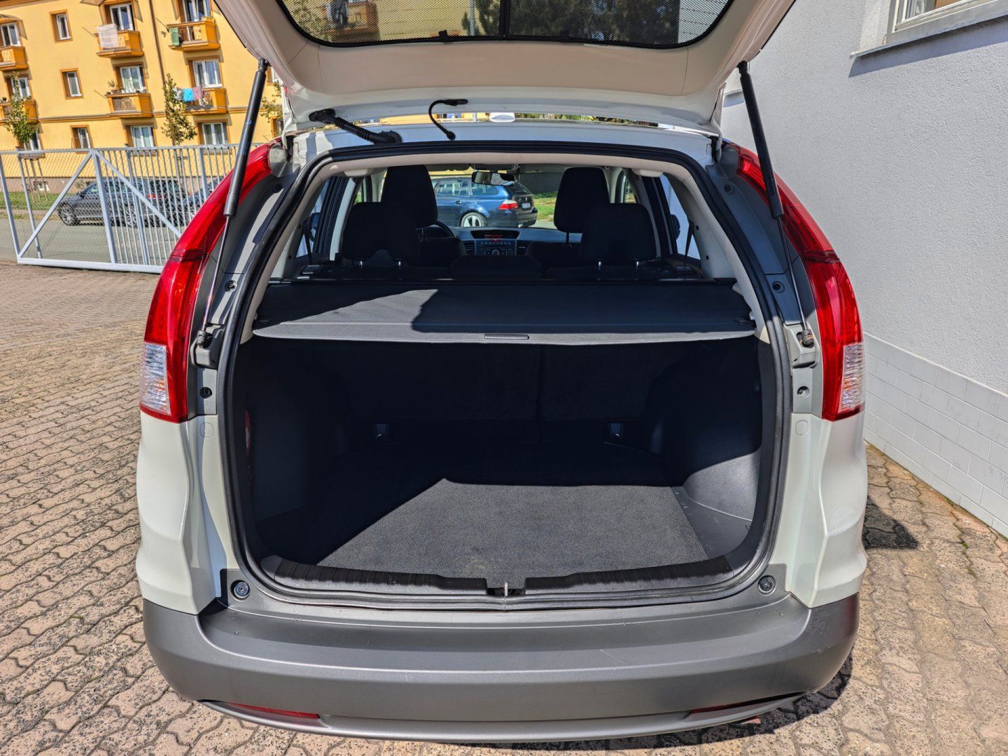 Honda CR-V, 2.0 i-VTEC Comfort 2WD - fotka 6