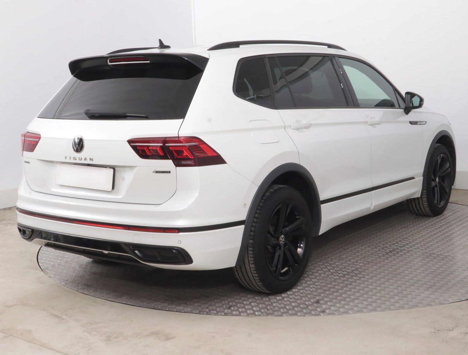 Volkswagen Tiguan Allspace, 2.0 TSI, R-Line, 4X4, Automat - fotka 5