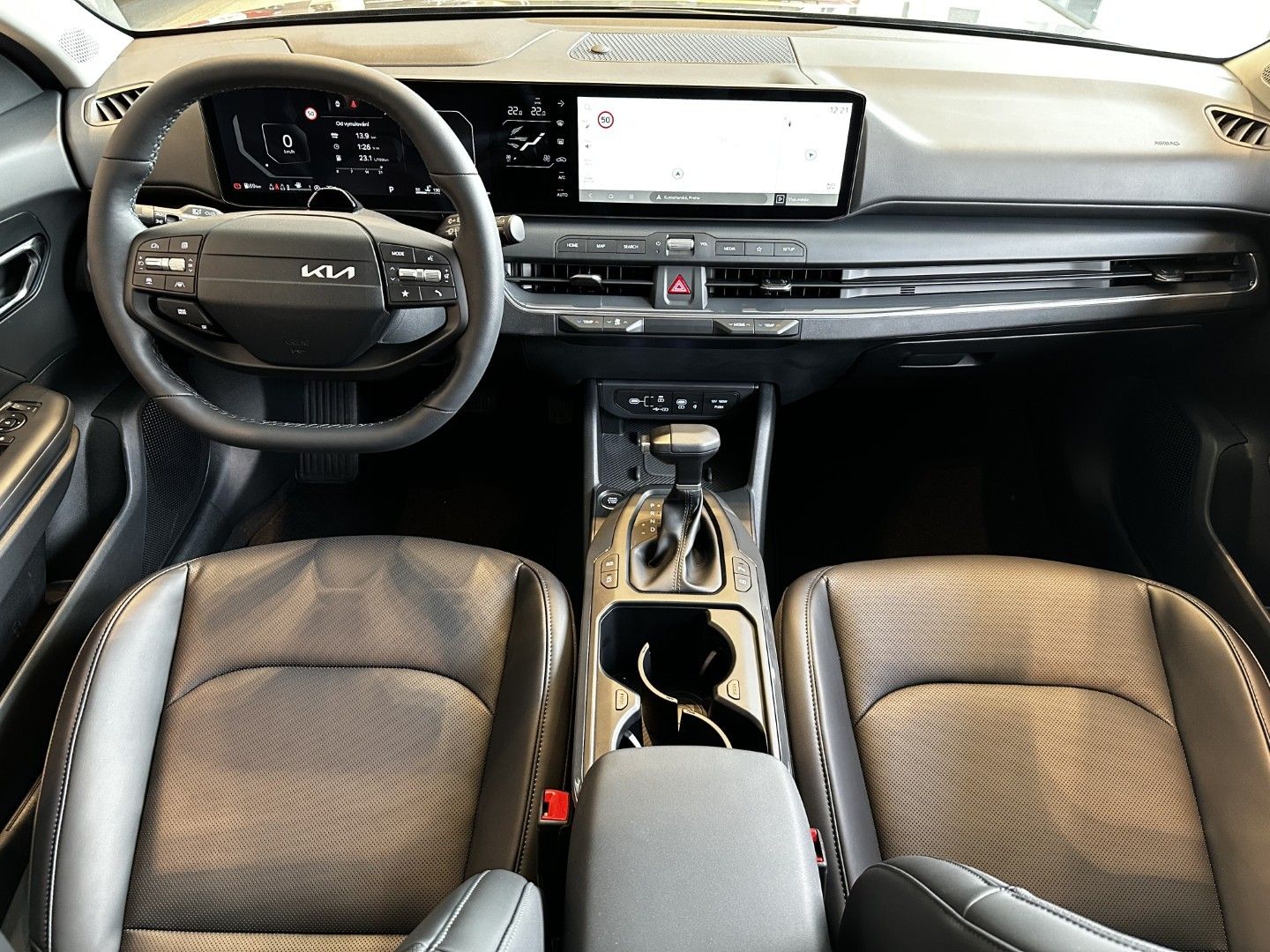Kia K4, 1.6T-GDi 110kW TOP 110 KW (202 - fotka 5