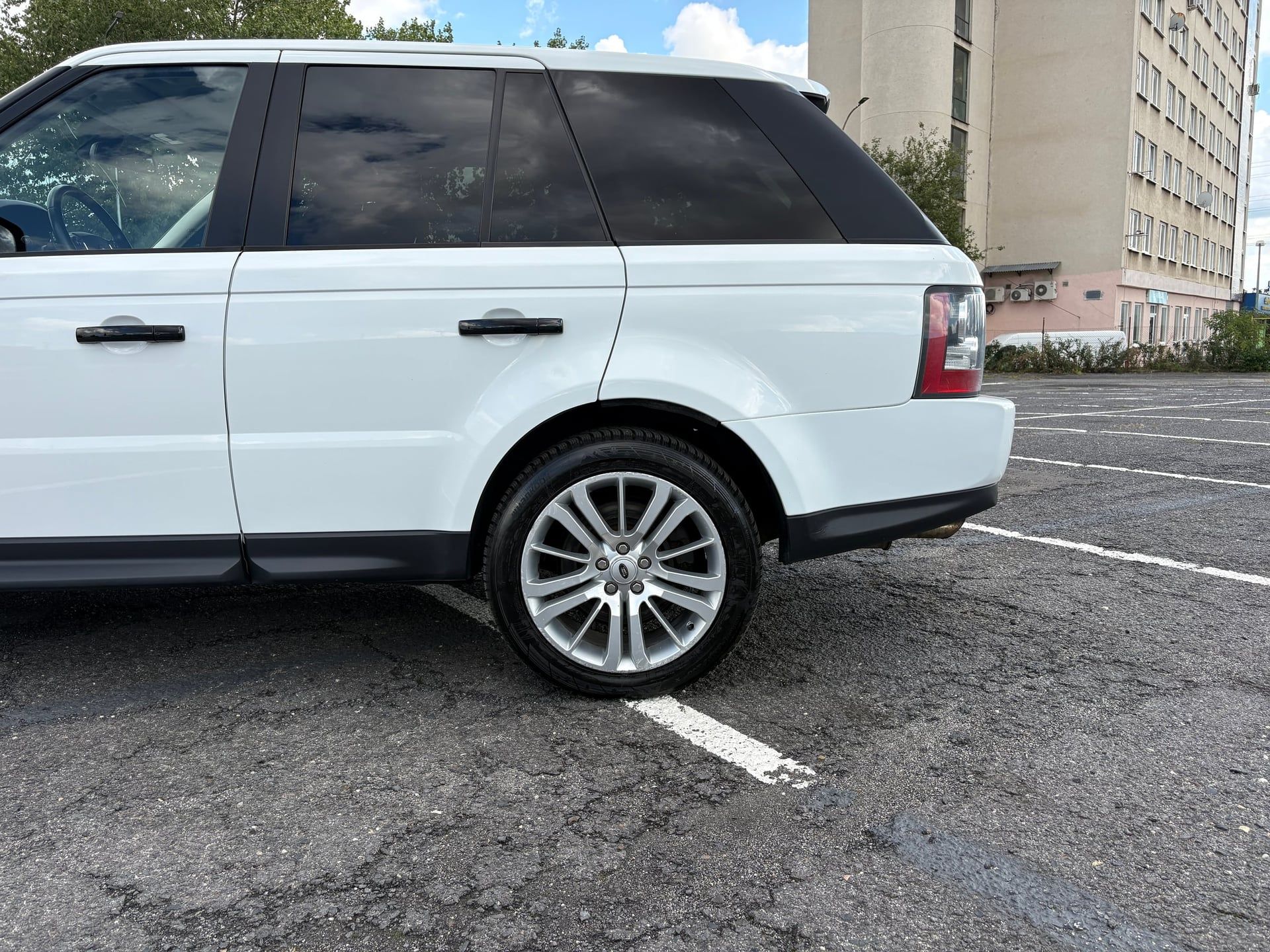 Land Rover Range Rover Sport, 3.0 TDV6/HSE/servis/H/K - fotka 6