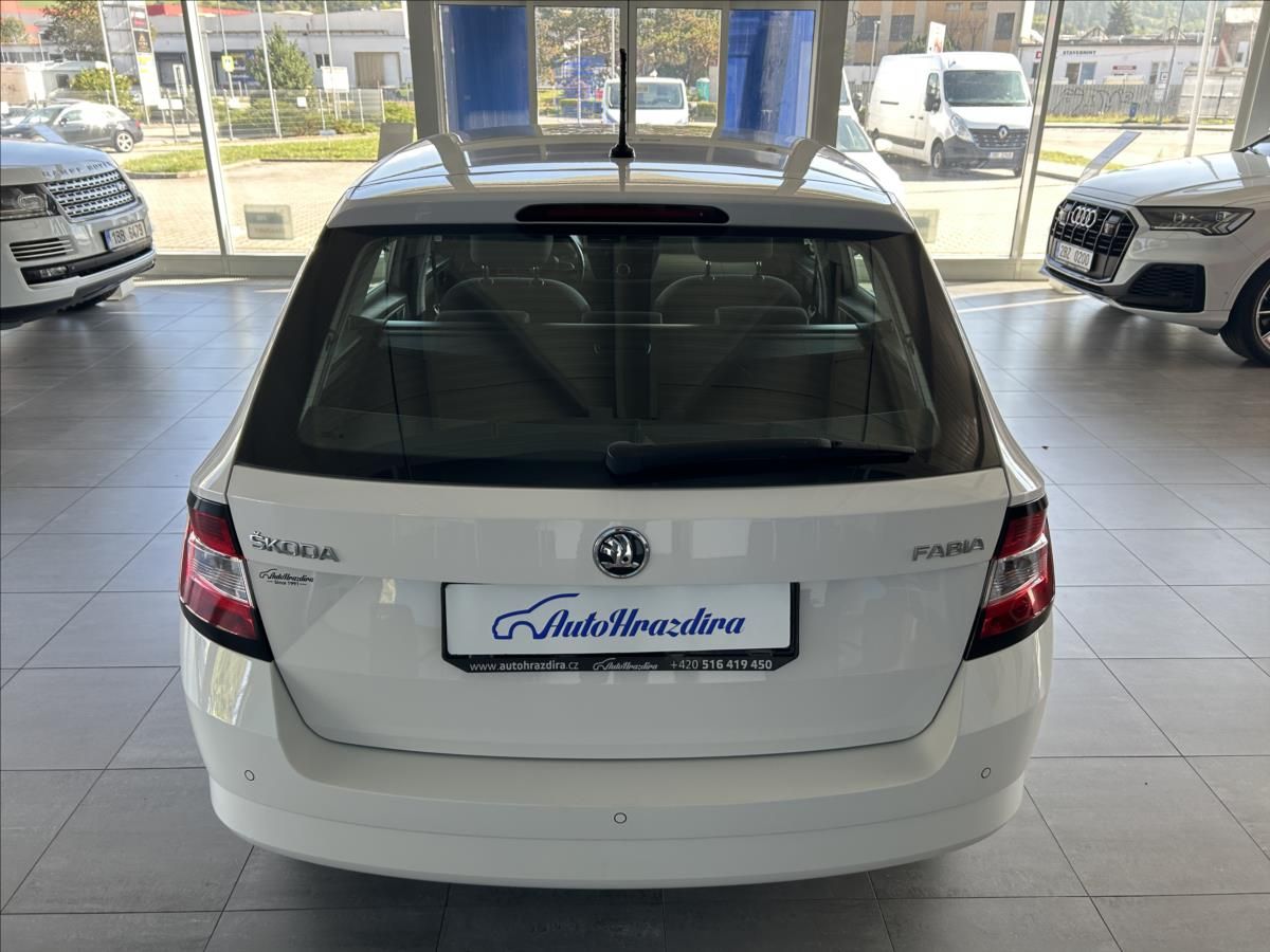 Škoda Fabia, 1,0   TSI 70kW,AMBITION,SERVIS - fotka 5