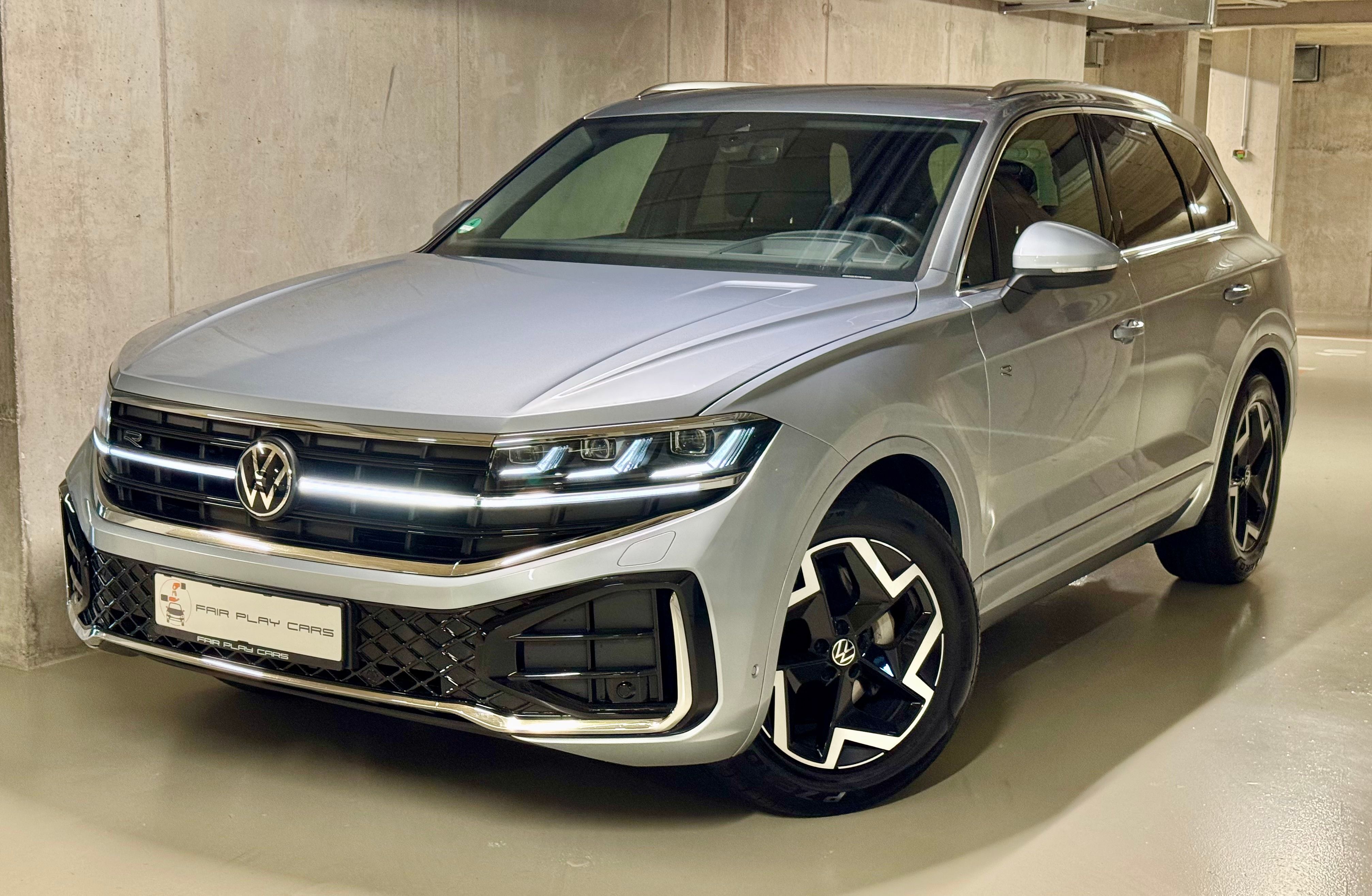 Volkswagen Touareg, R-line/210kw/WEBASTO/5letZár - fotka 4