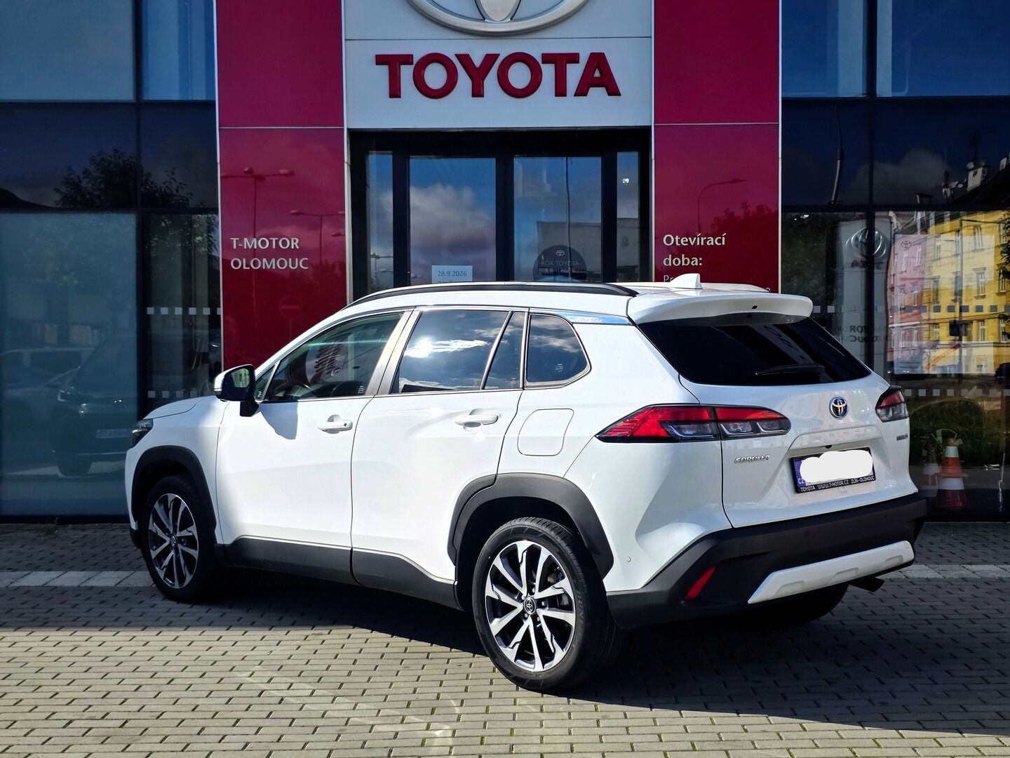 Toyota Corolla, 2.0 4x4 Premiere 1. MAJ - fotka 4