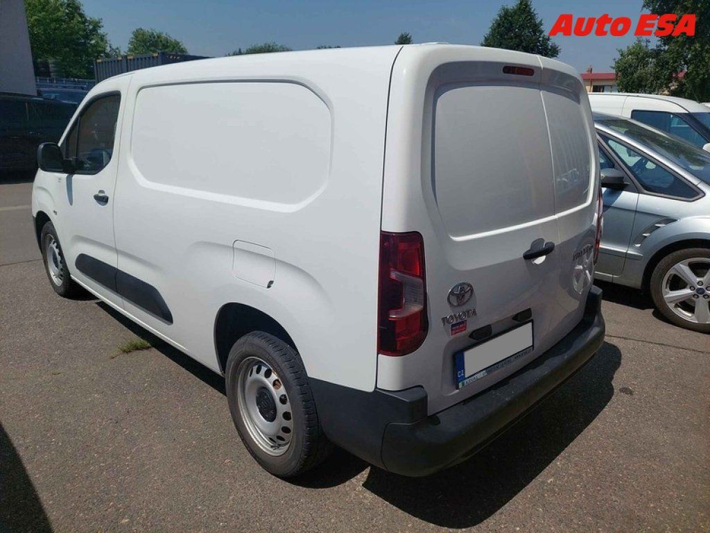 Toyota Proace City, 1.5D-4D MAXi,1.maj,ČR,AC - fotka 4