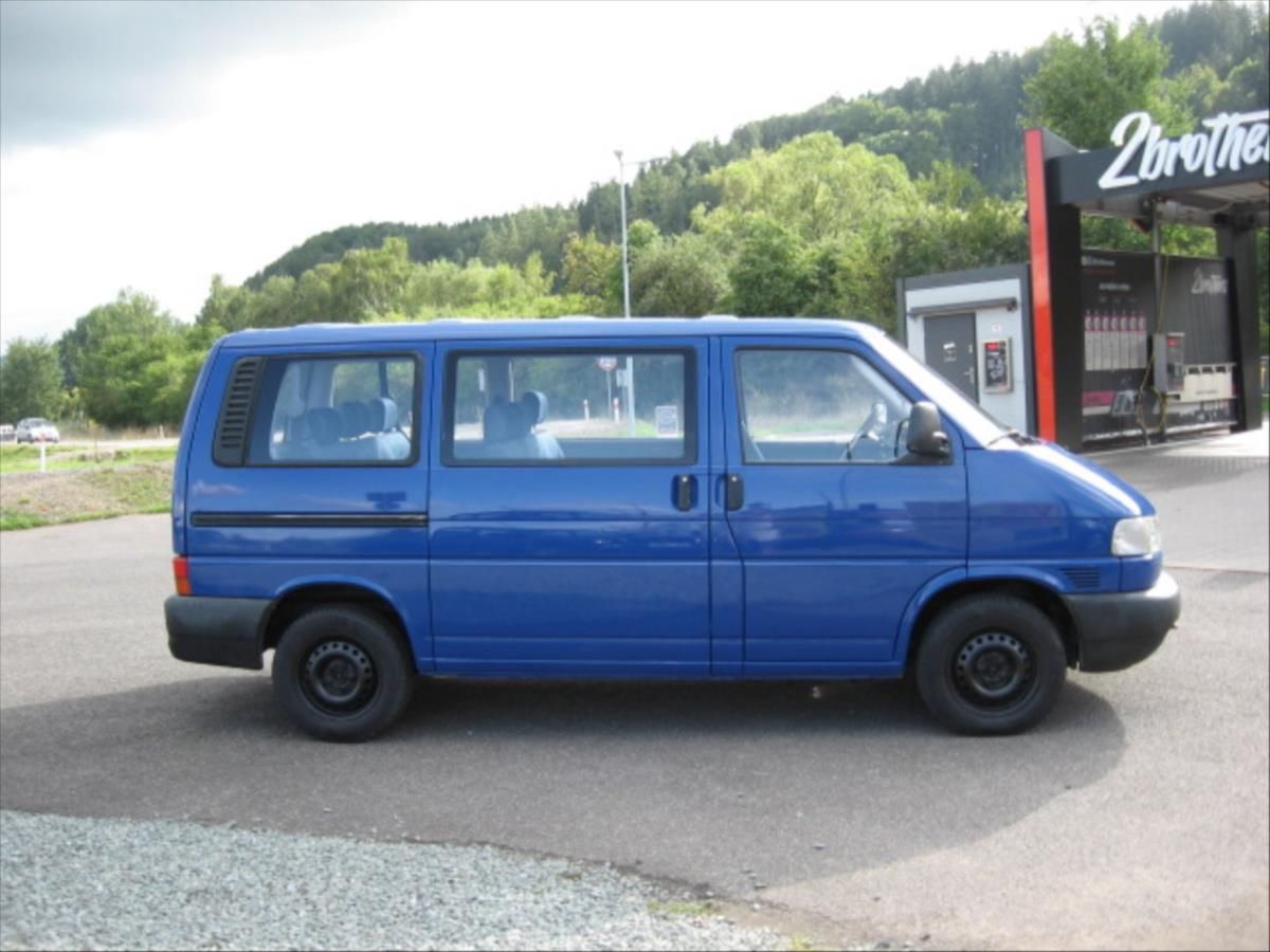Volkswagen Caravelle, 2,5 TDi 9 Míst - fotka 5