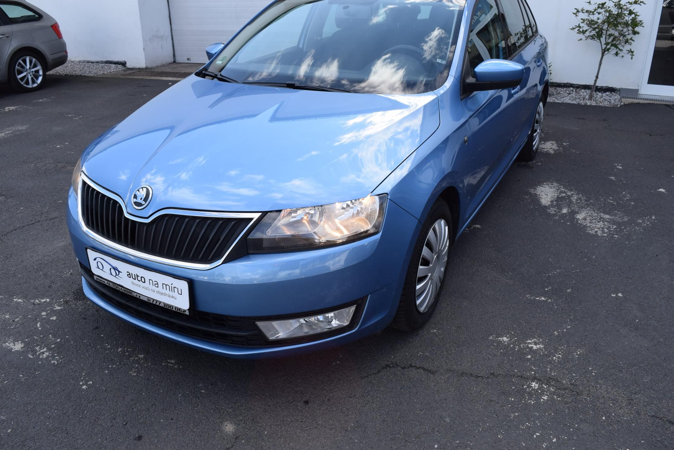 Škoda Rapid, 1.2TSI 63kw ELEGANCE SENZORY - fotka 2