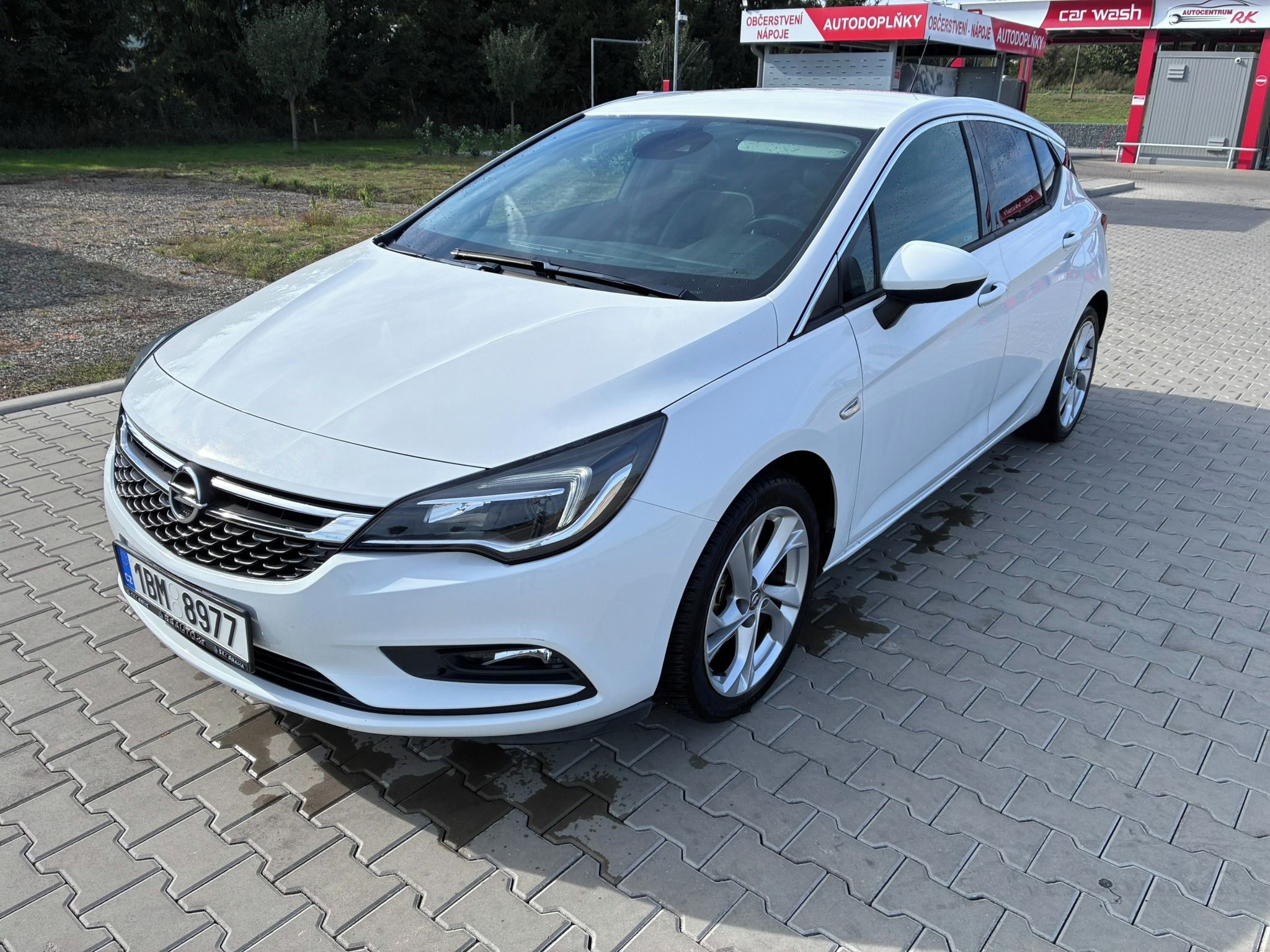 Opel Astra, Opel Astra K Innovation 110kw - fotka 2