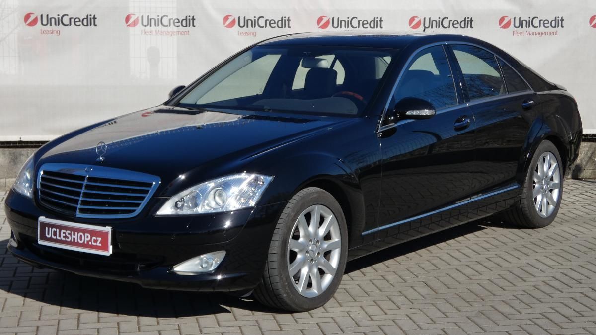 Mercedes-Benz Třídy S, 500 V8