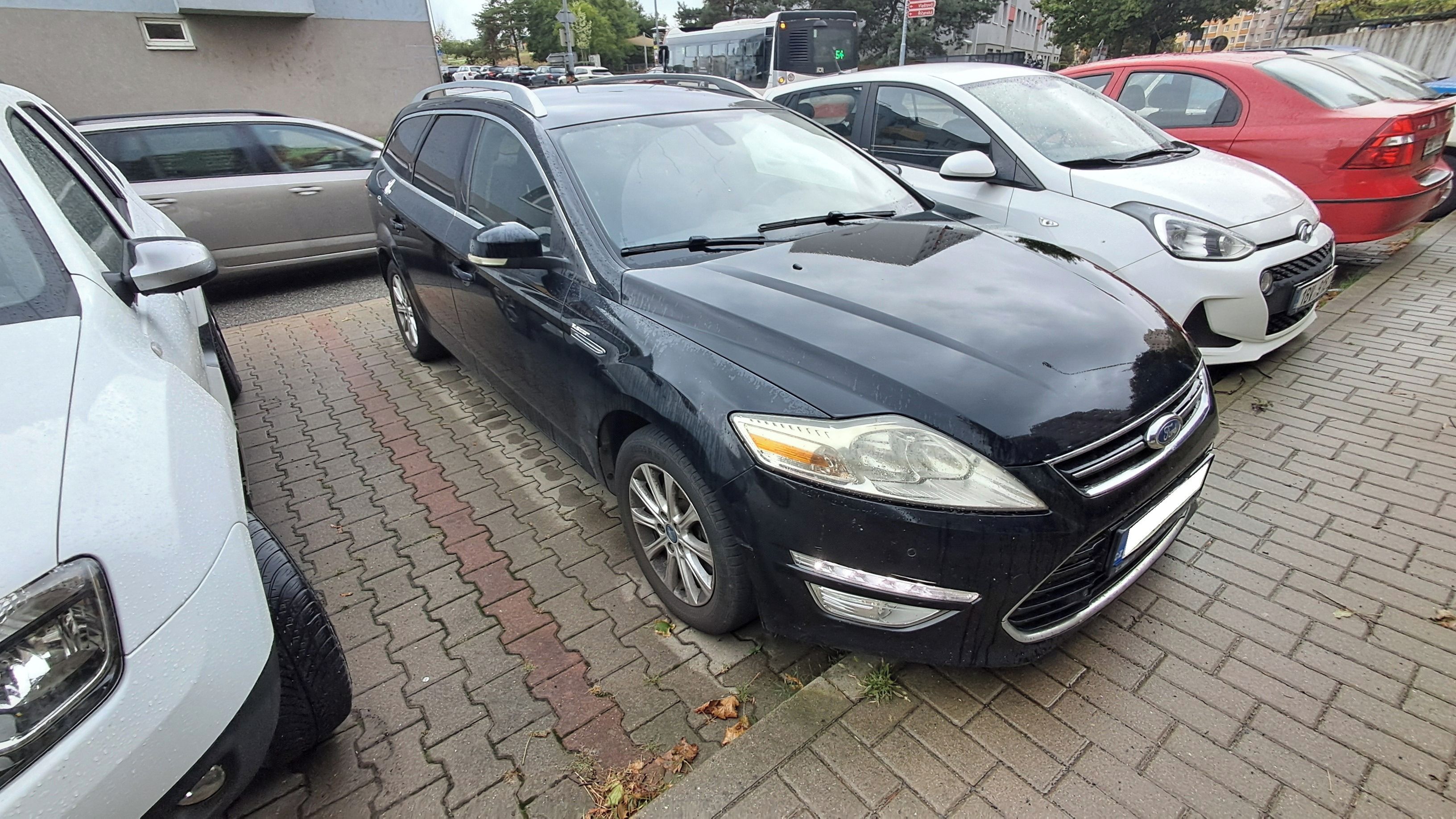 Ford Mondeo, Ford Mondeo MK4 Kombi 2.0 TDCi - fotka 2
