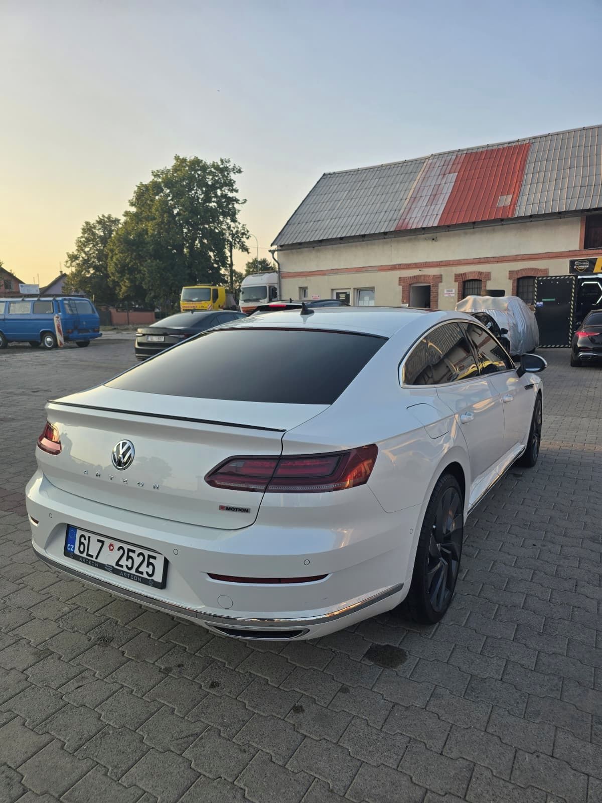 Volkswagen Arteon, 2.0 TDI BI-TURBO R-Line - fotka 4