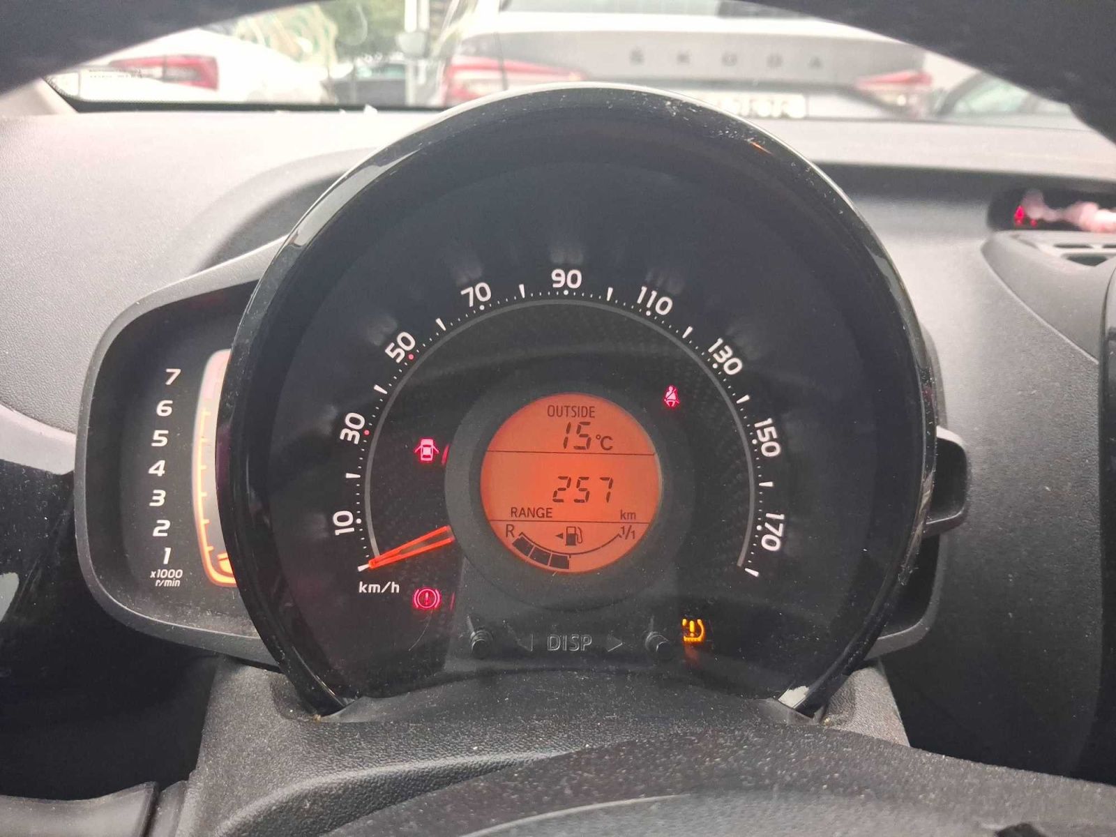 Toyota Aygo, 1.0 VVT-i, Automatická klima - fotka 3