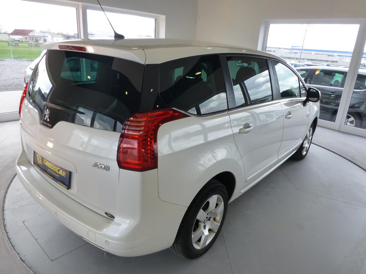 Peugeot 5008, 1,6HDI*NAVIGACE.*PARKS**NEW - fotka 5