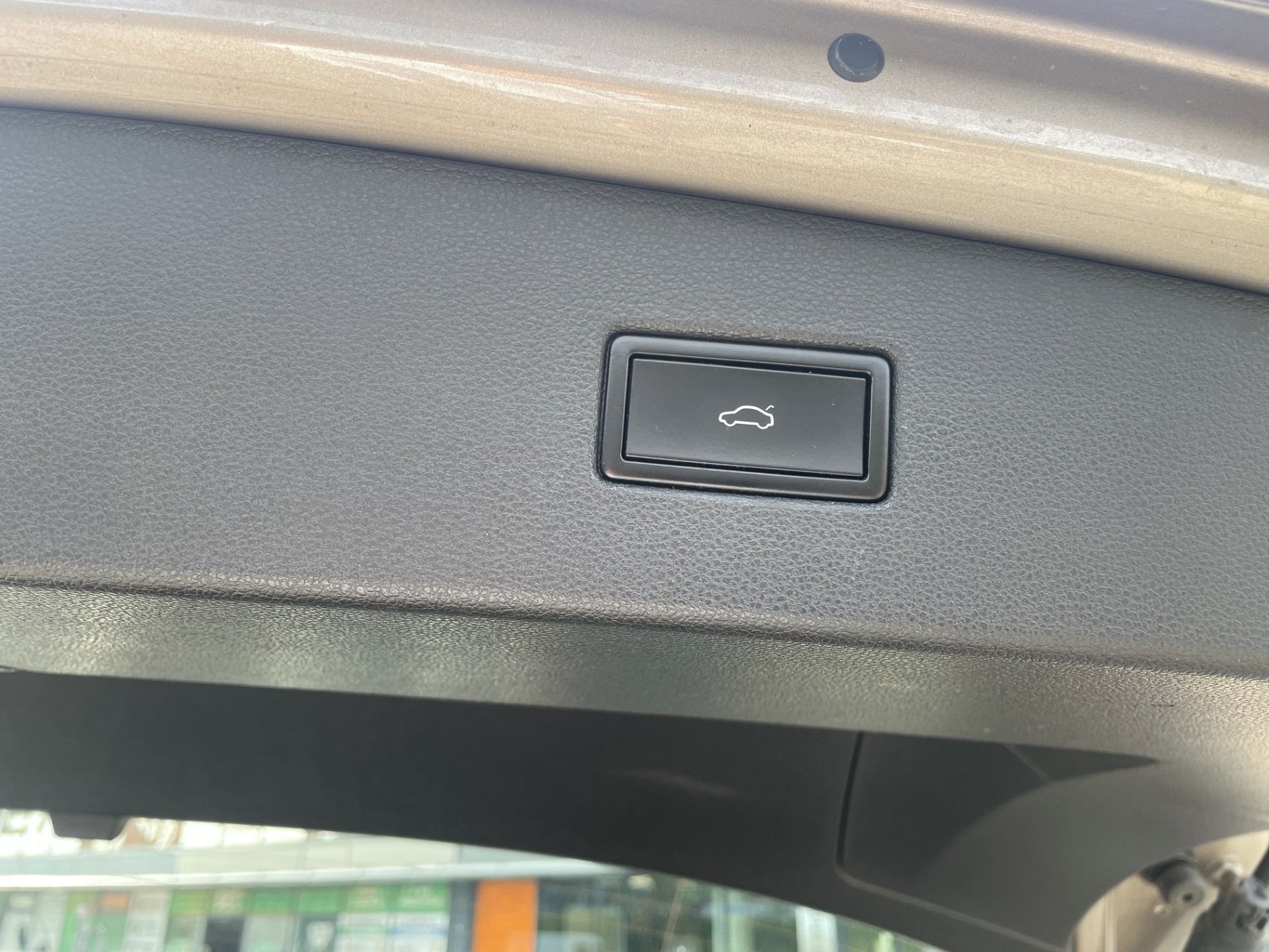 Volkswagen Tiguan, VW Tiguan 2.0 TDI-nehavarováno - fotka 5