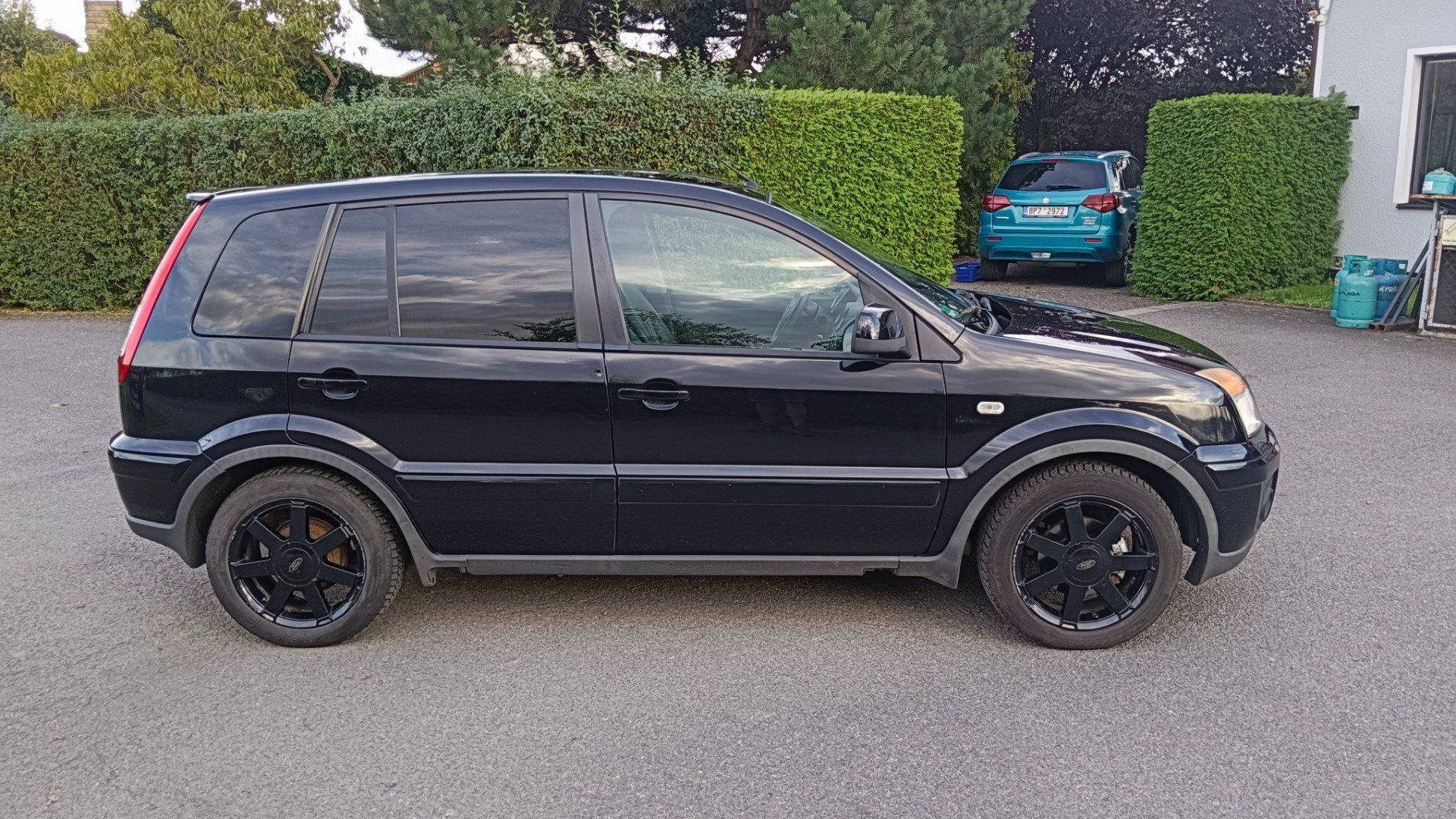 Ford Fusion, 1.4 I - fotka 5