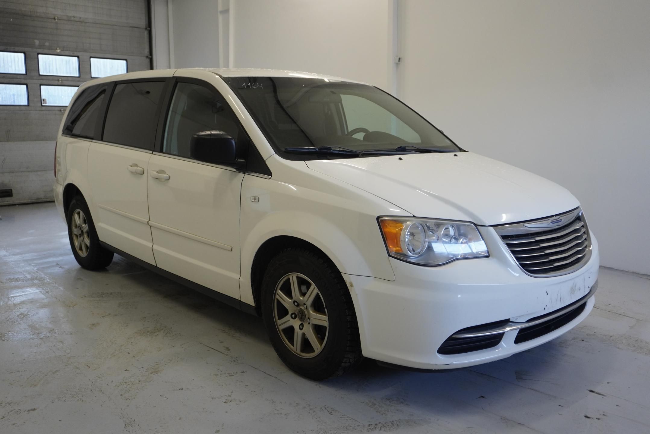Chrysler Town & Country, 3.6i TOWN&COUNTRY  4X4 AUTOMAT - fotka 3