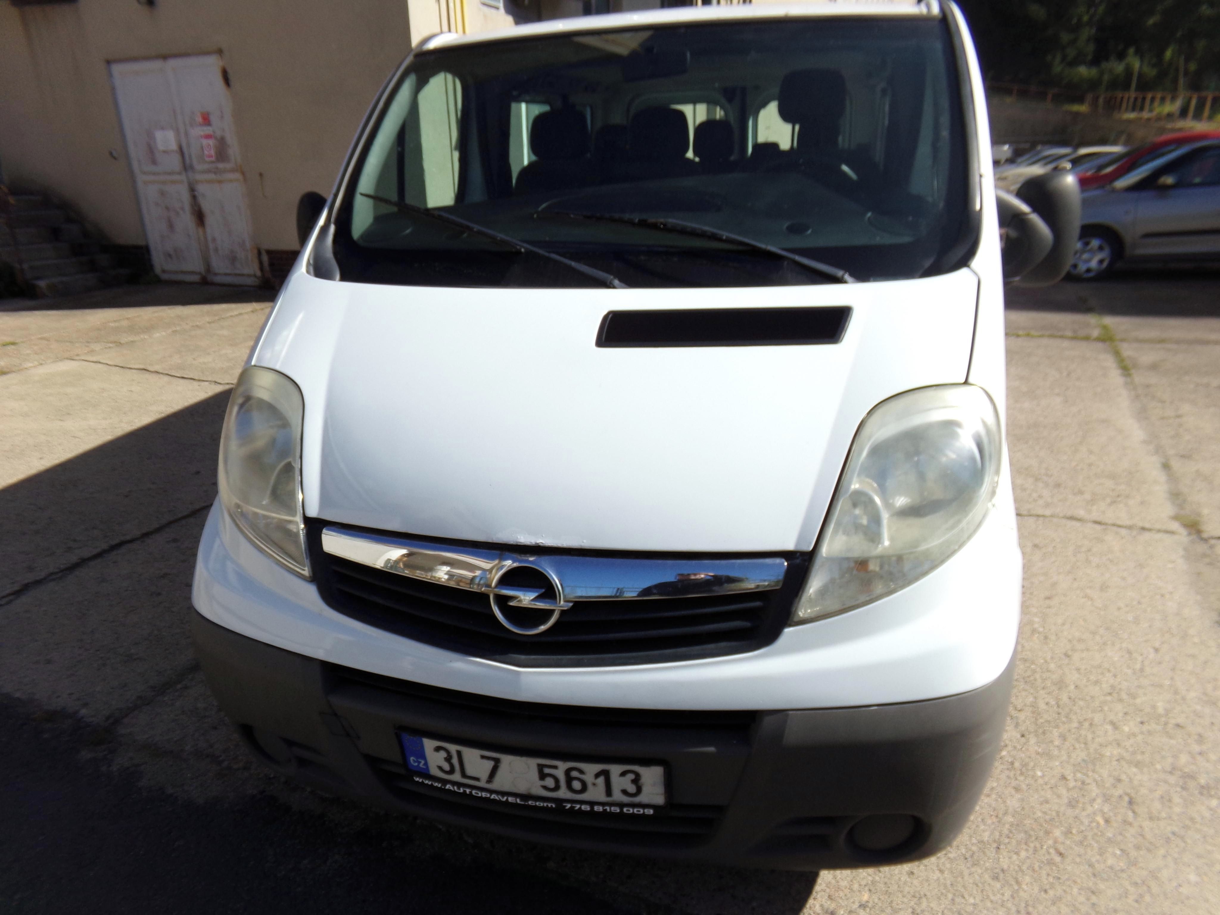 Opel Vivaro, 2.0CDTi 6míst - fotka 5