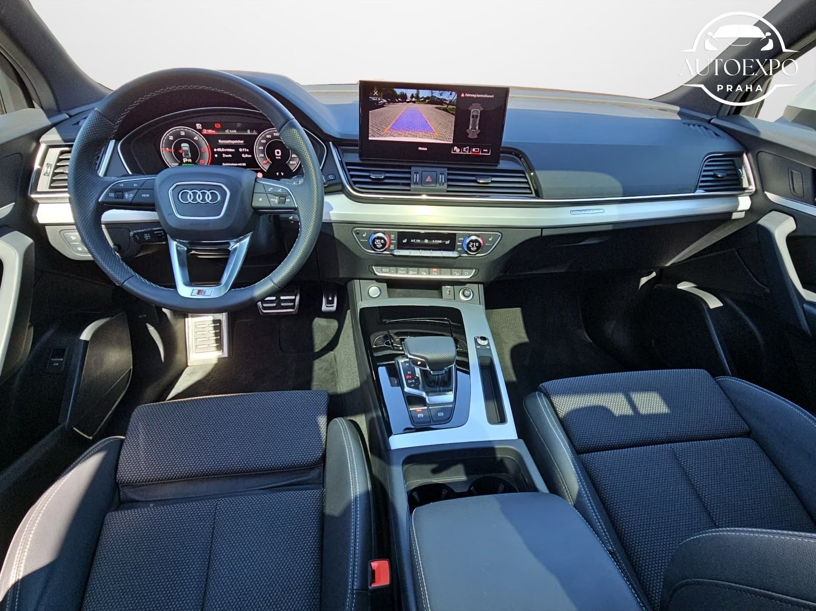 Audi Q5, 40 TDI quattro S tronic S line - fotka 5