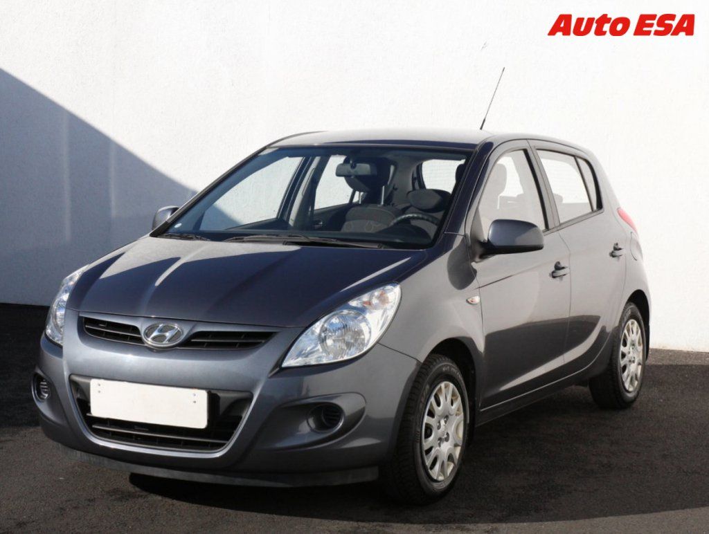 Hyundai i20, 1.2i,ČR - fotka 3