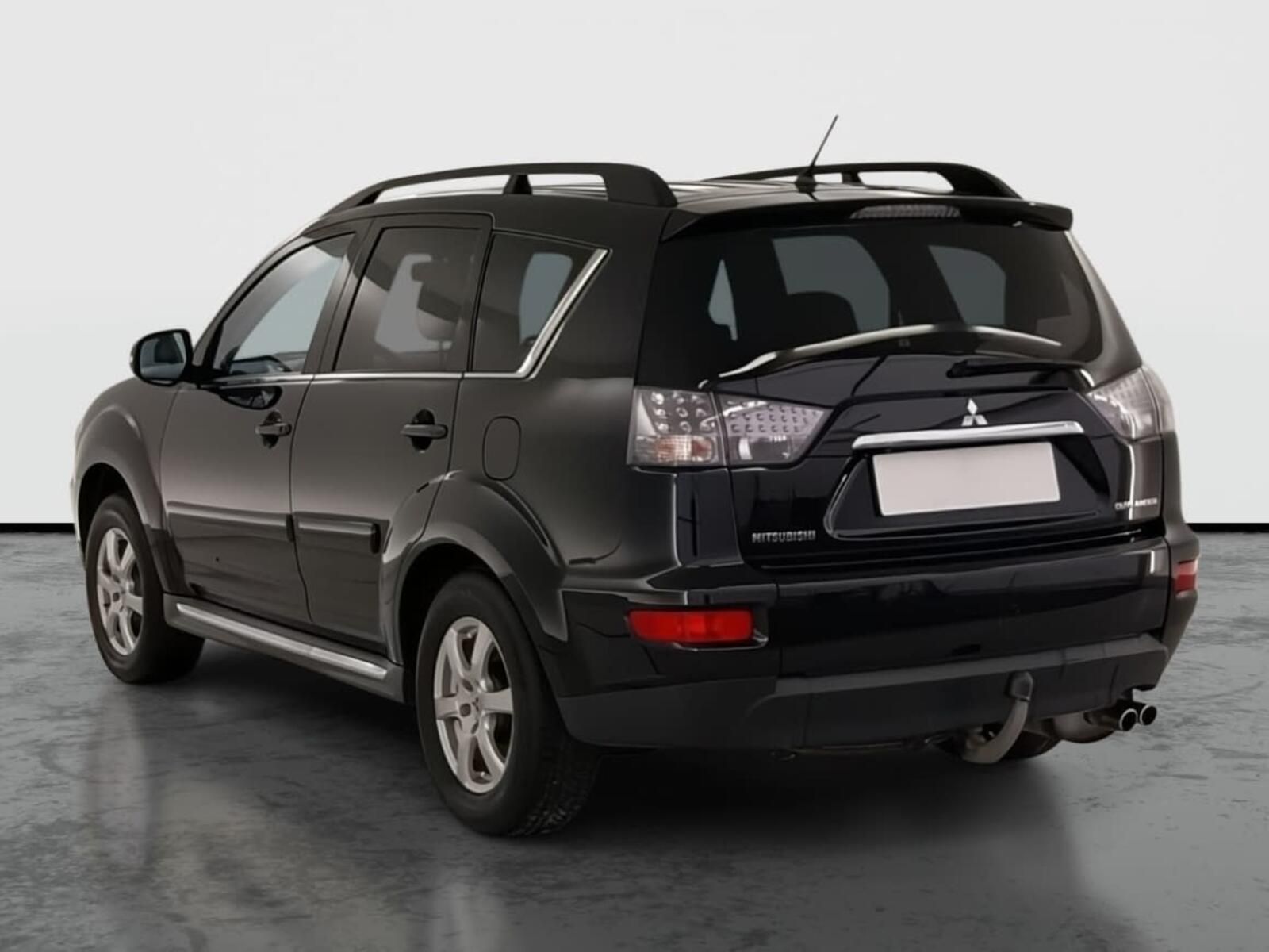 Mitsubishi Outlander, 2.2 DI-D, 4X4, 7 míst - fotka 4