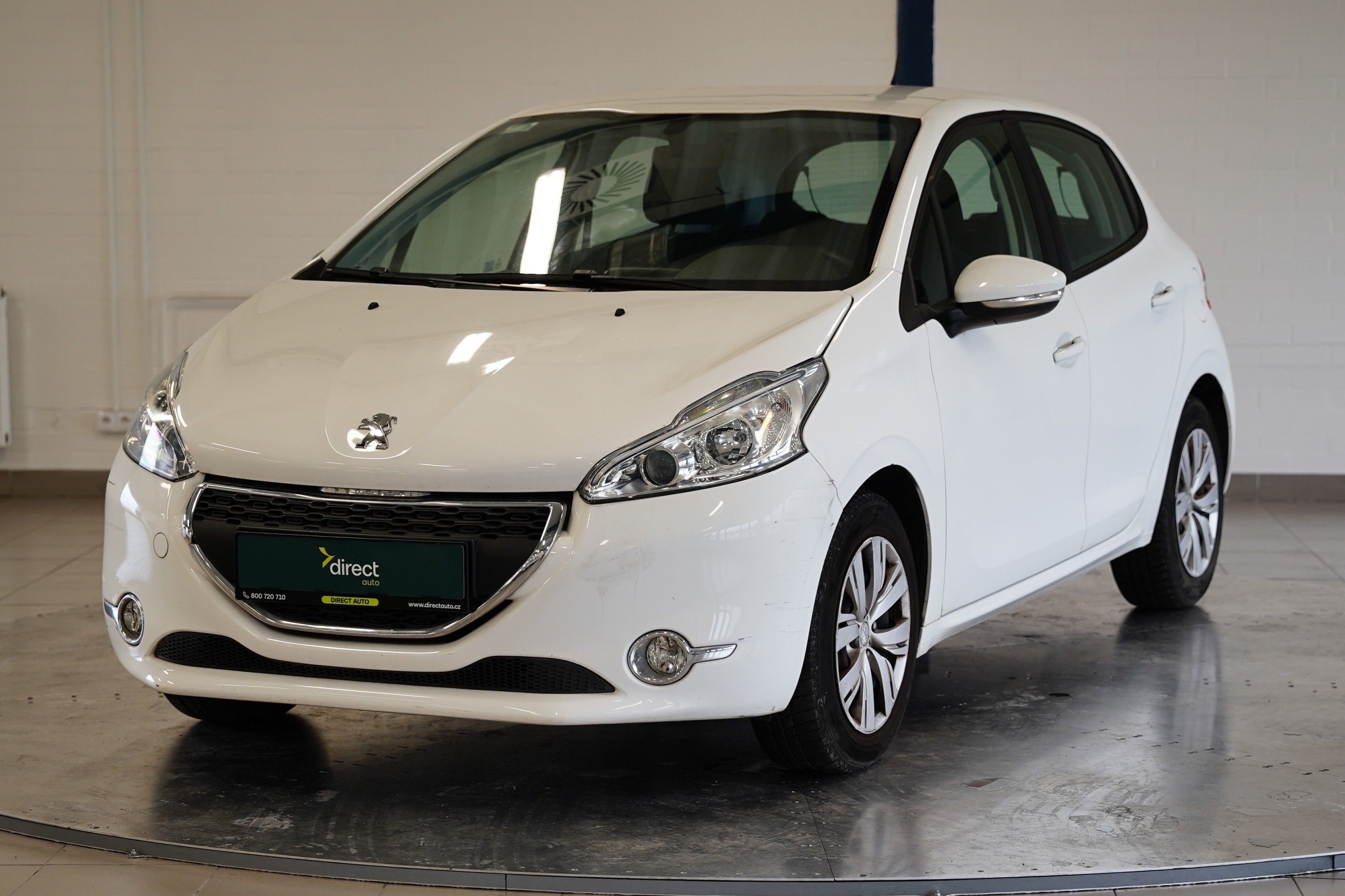 Peugeot 208, 1.0i 50 kW