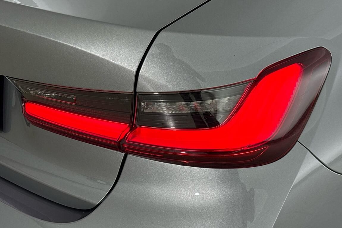 BMW Řada 3, řady 3 | 330d xDrive - fotka 5