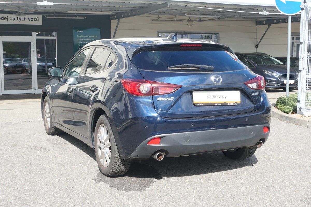 Mazda 3, 2.0 SkyActiv 88 kW Center-Line - fotka 4
