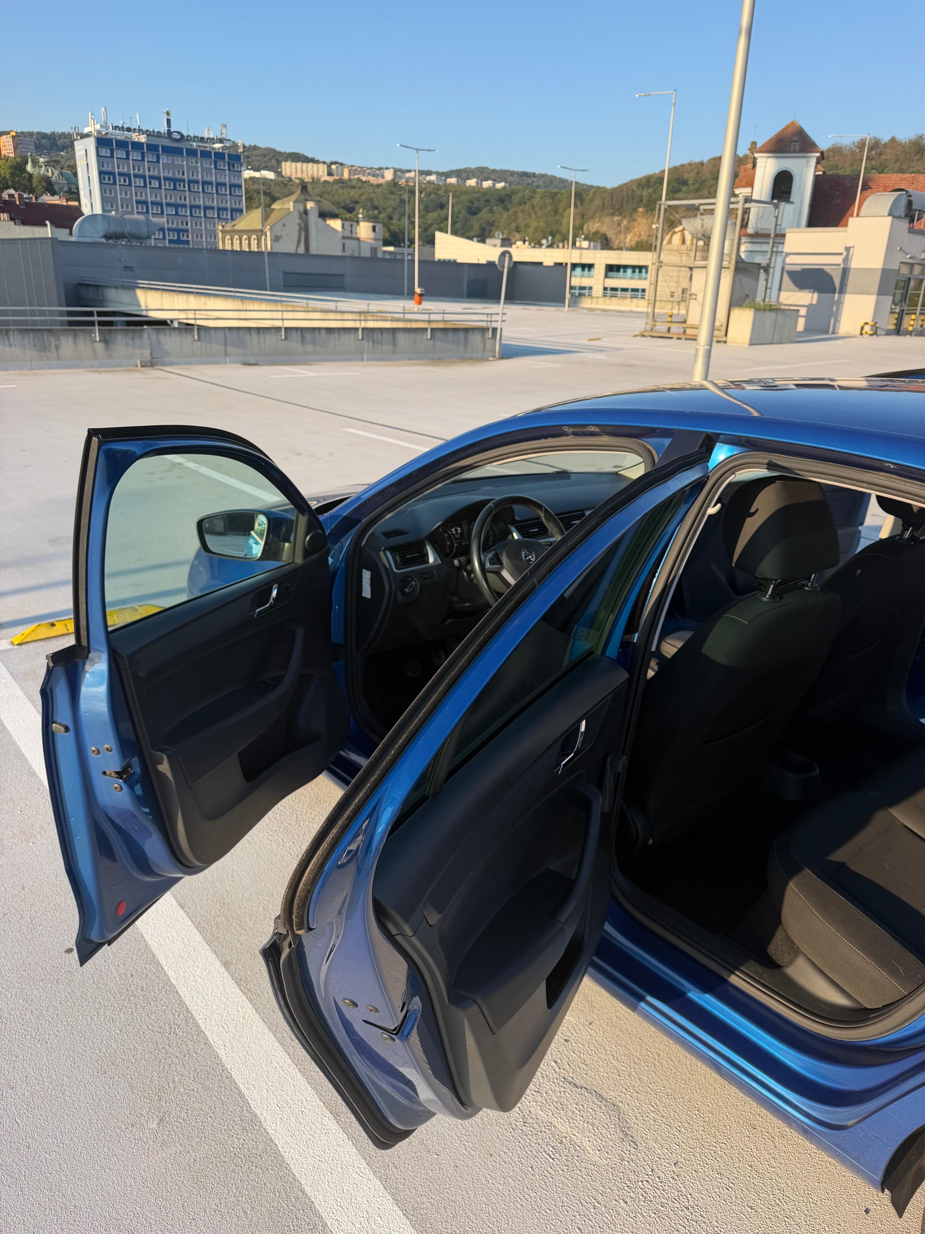 Škoda Rapid, Škoda Rapid, 1.2 benzín - fotka 5