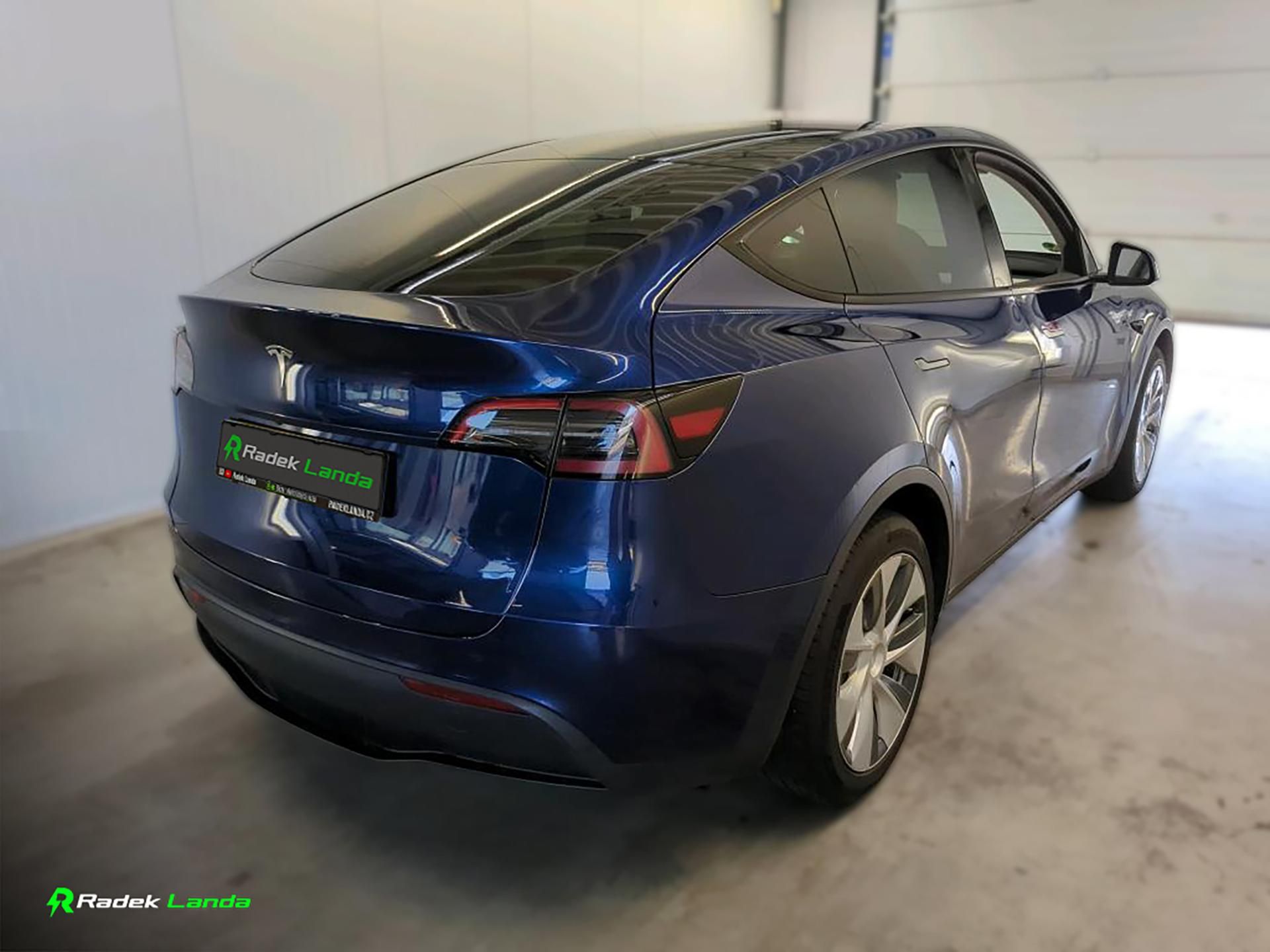 Tesla Model Y, Standard Range RWD, LFP - fotka 4