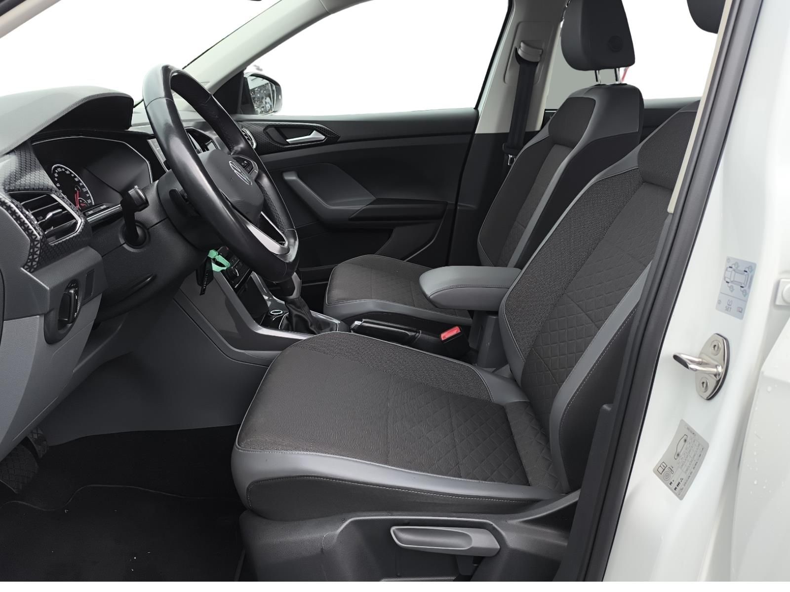 Volkswagen T-Cross, 1.0 TSi R-Line - fotka 6