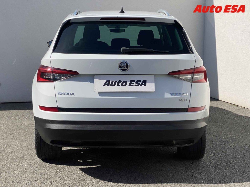 Škoda Kodiaq, 2.0 TDi 4x4,2.maj,ČR,DSG - fotka 5