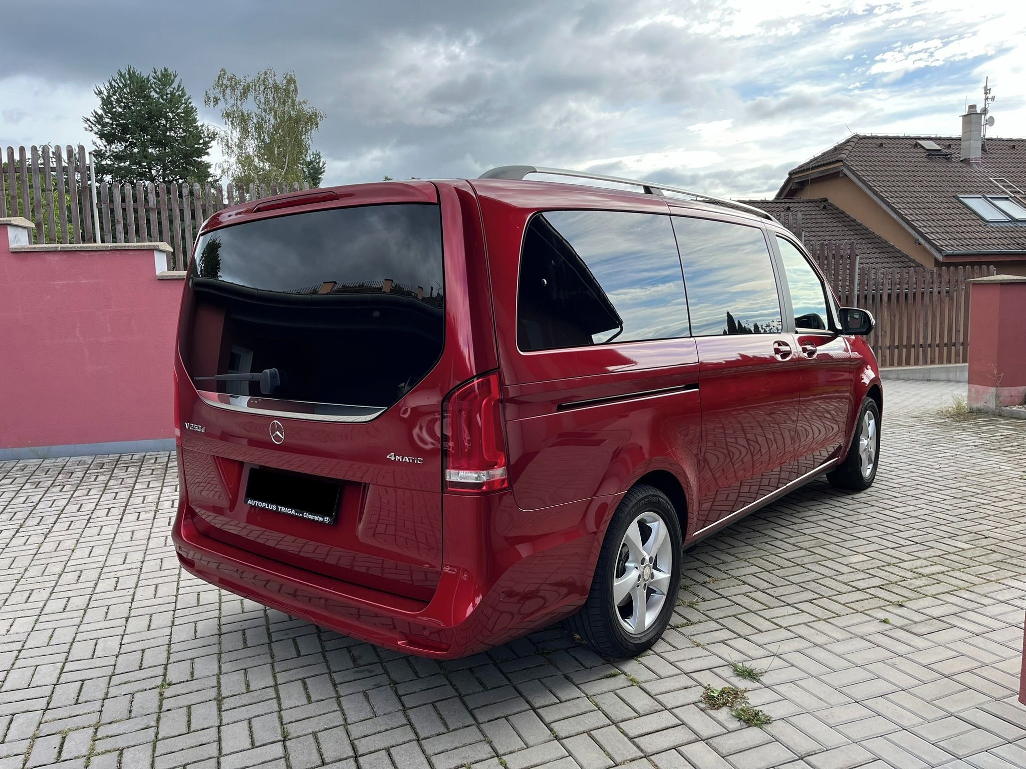 Mercedes-Benz Třídy V, 250d*L*4MATIC*6míst*DPH - fotka 3