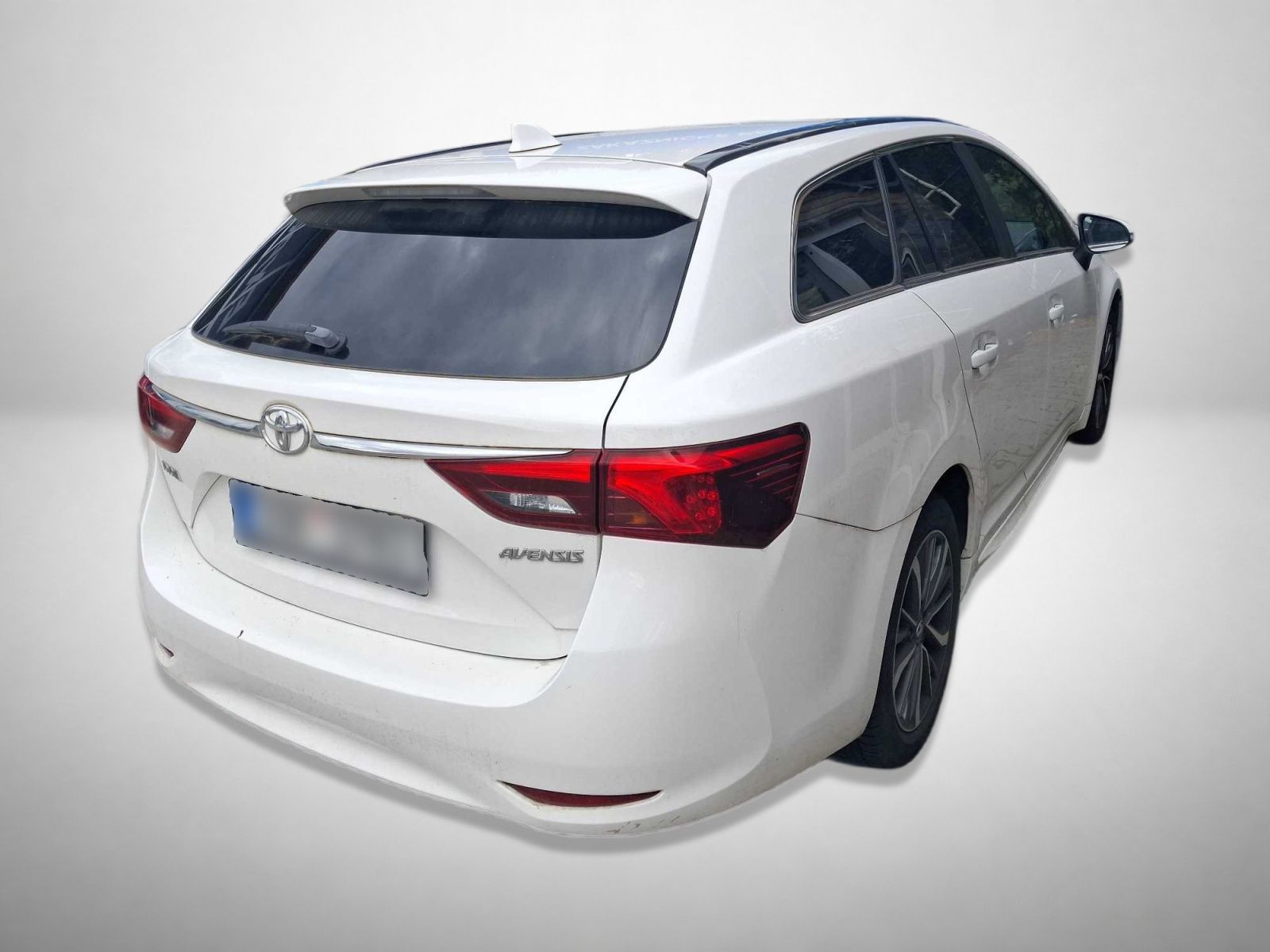 Toyota Avensis, 2.0 D-4D, Navi - fotka 2