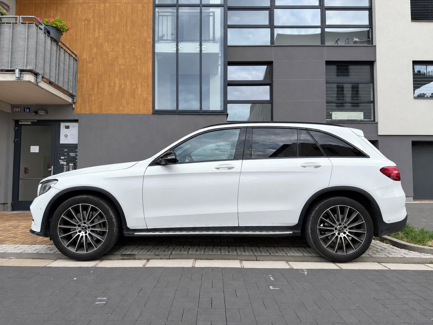 Mercedes-Benz GLC, 250 4MATIC - fotka 5