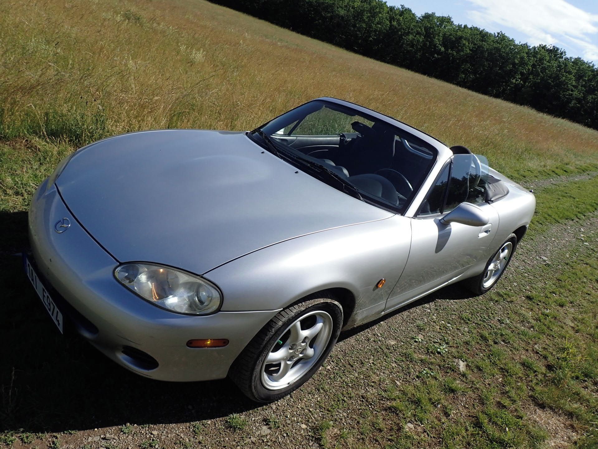 Mazda MX-5, NB FL 1,6 16V roadster - fotka 2