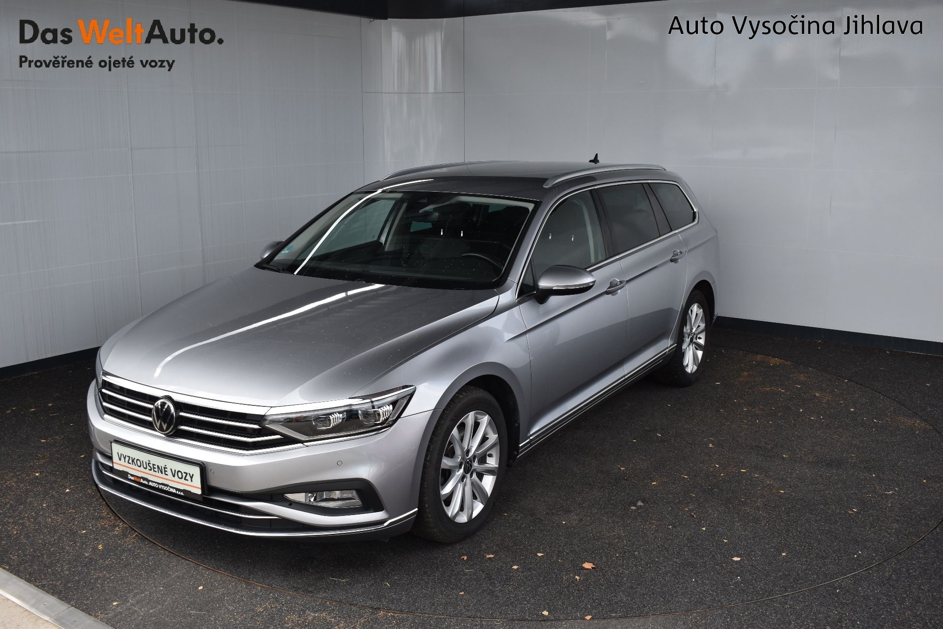 Volkswagen Passat Variant, 2.0TDI 110kW DSG, Tažné, LED