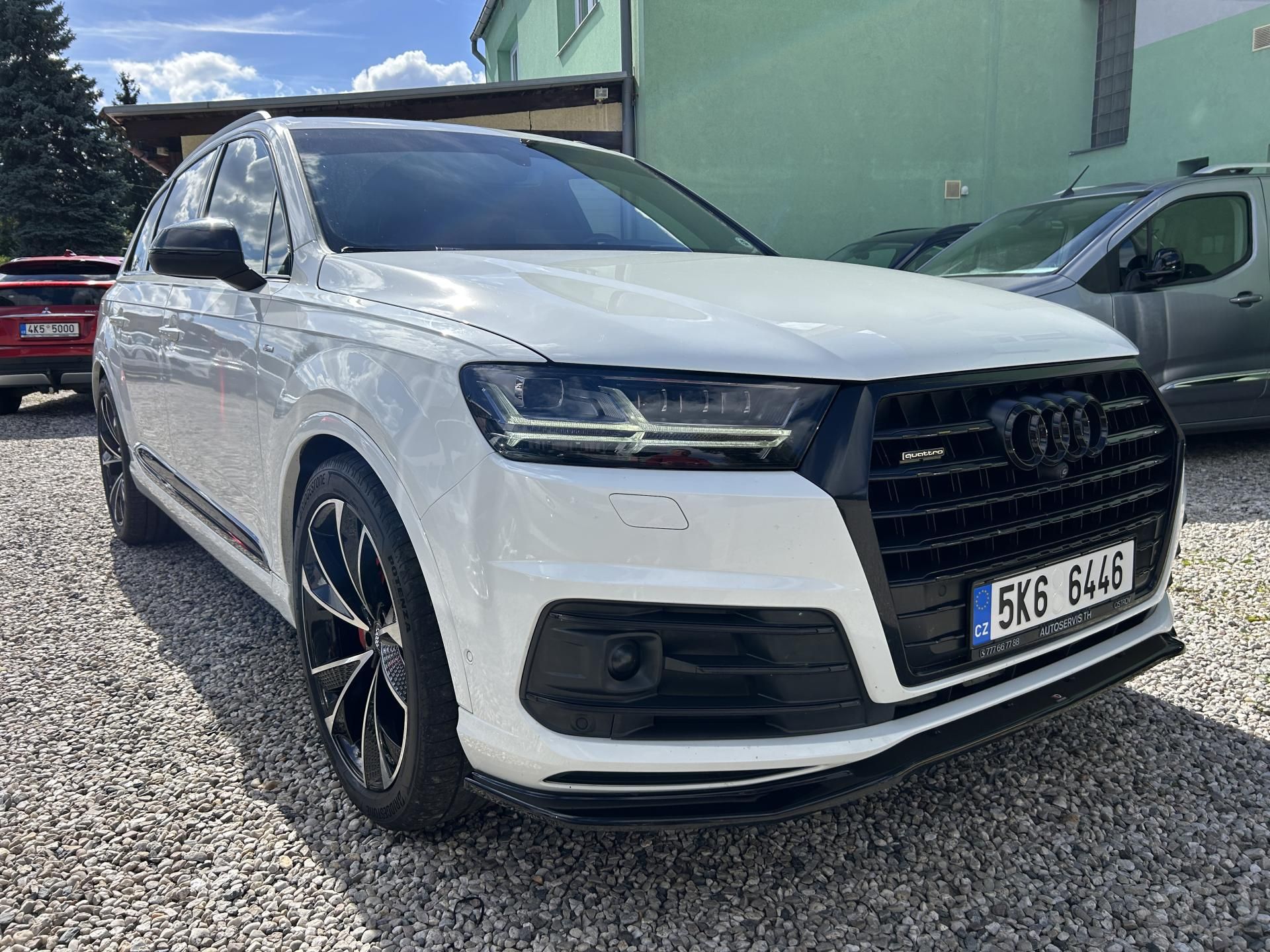 Audi Q7, 5.0 TDi 210KW MILD HYBRID - fotka 4