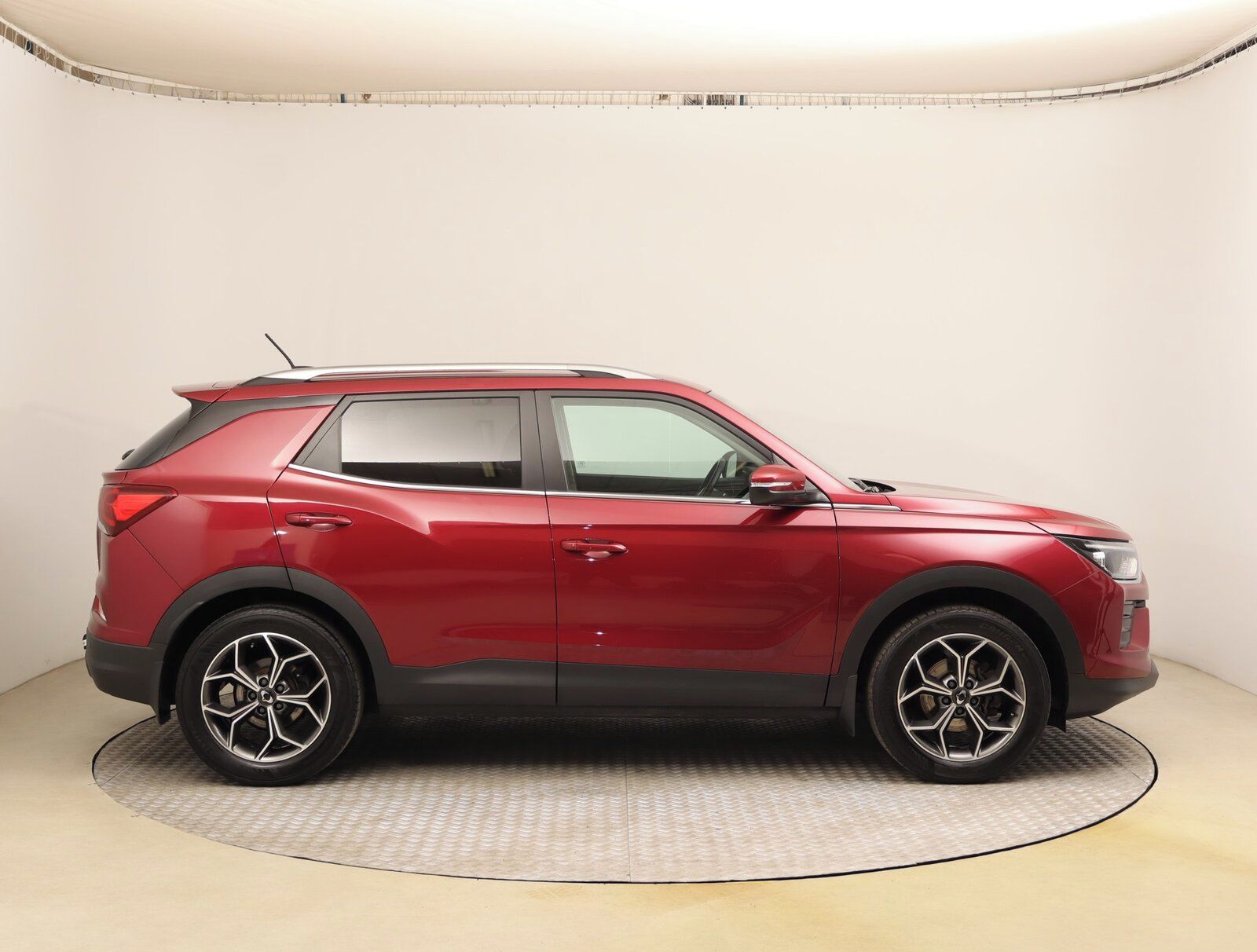 SsangYong Korando, 1.5 T-GDI, Automatická klima - fotka 6
