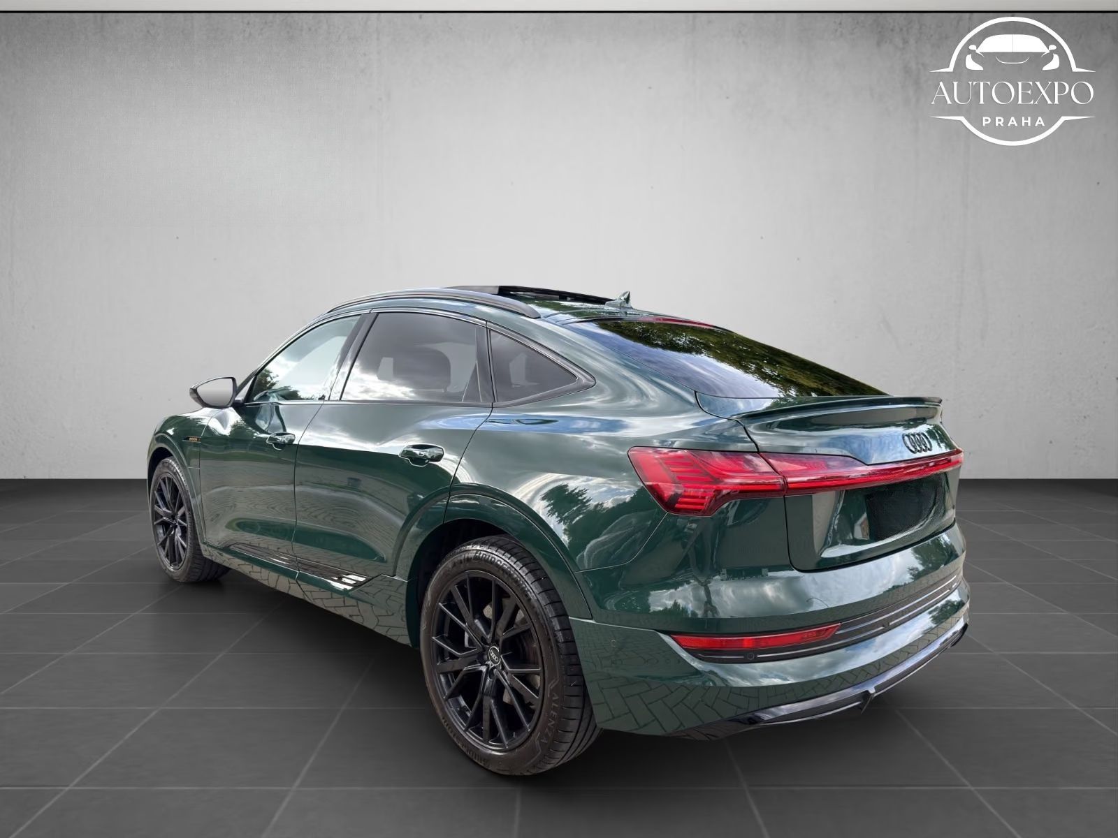 Audi e-tron, Sportback 50 quattro S line - fotka 4