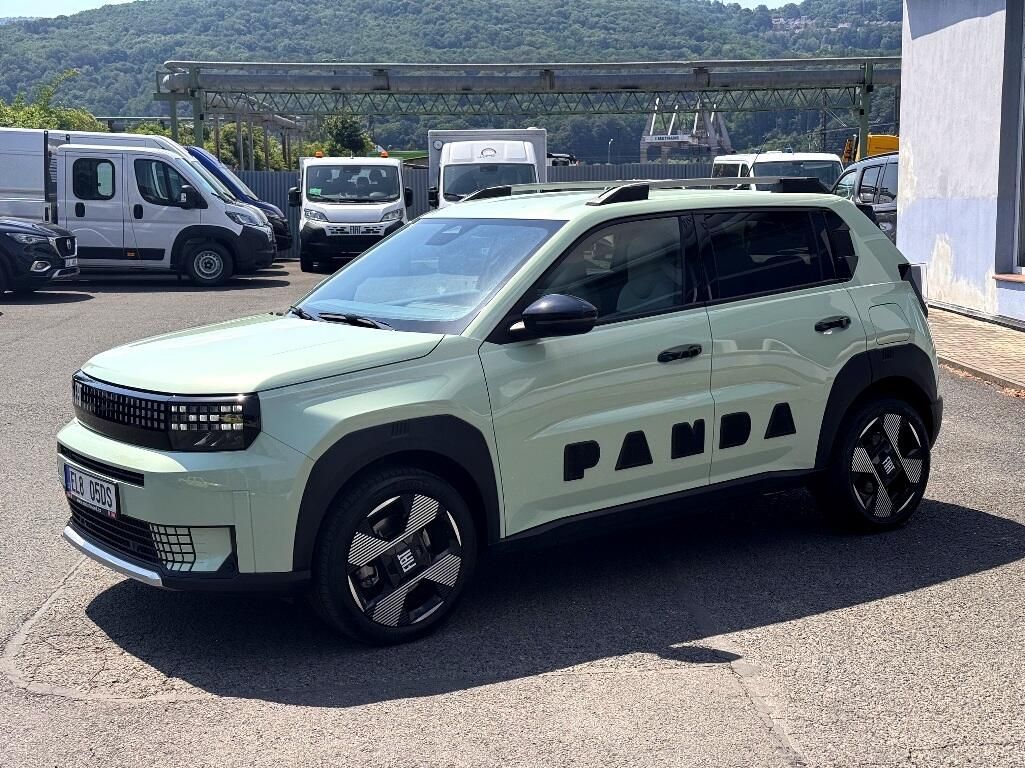 Fiat Grande Panda, Electric 44 kWh LA PRIMA 113k - fotka 5