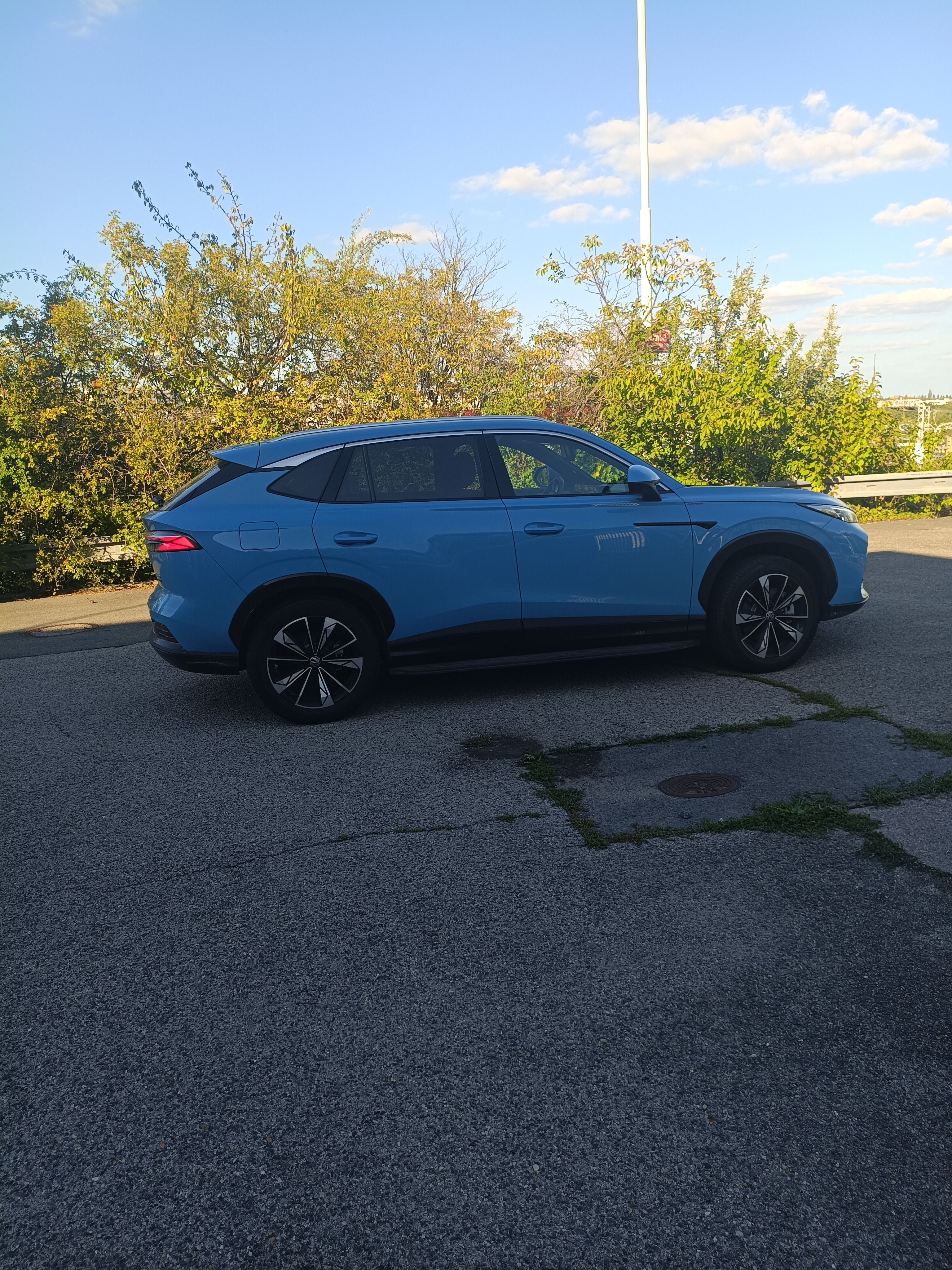 MG HS, 1,5 tgi plug-in hybrid - fotka 2